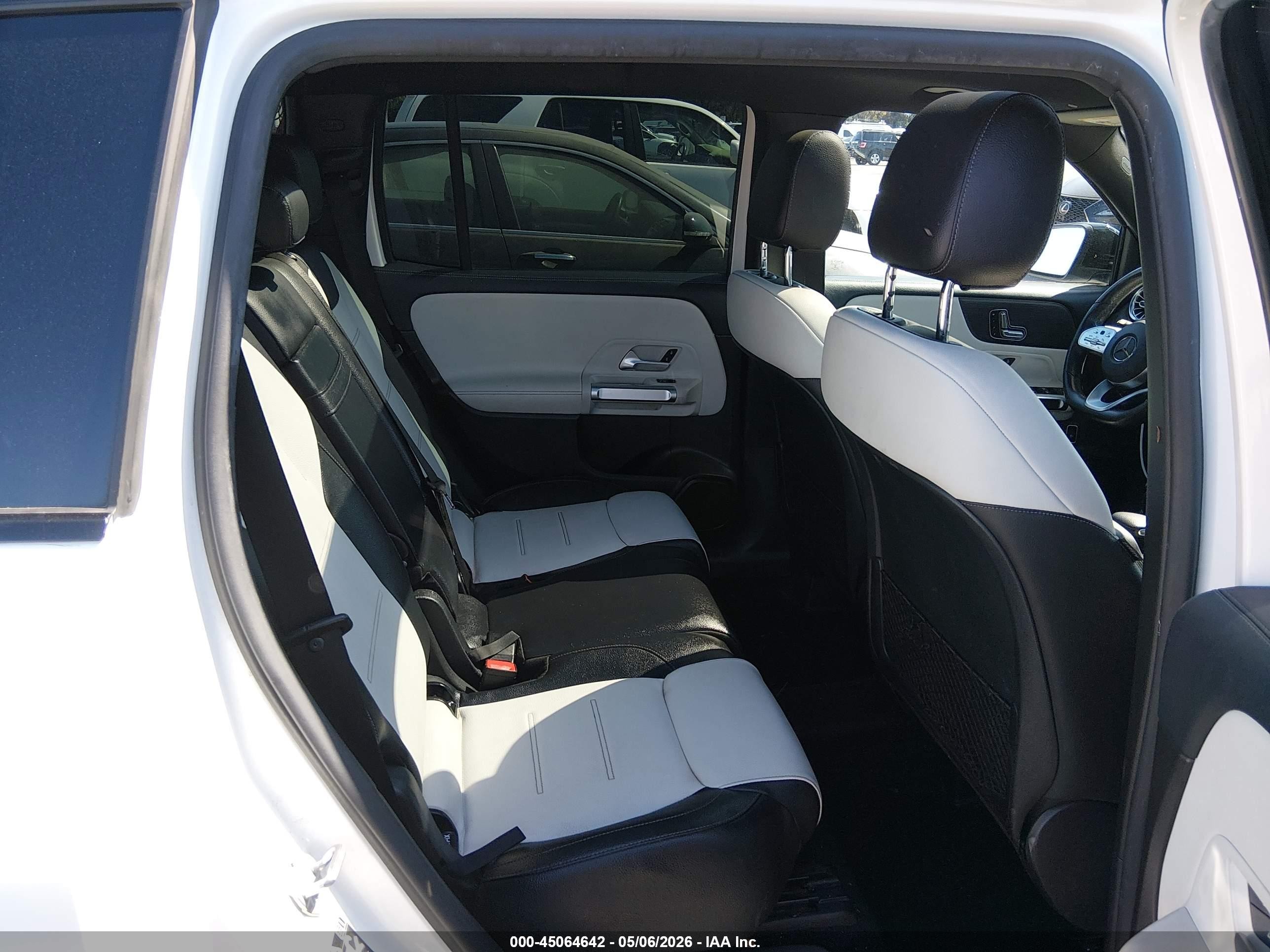 2020 Mercedes-Benz GLB-Class VIN W1N4M4GBXLW050855 IAAI salvage auction — Repossession, Clear - Dealer Only (California), sold $11,100 on 2026-07-02 (photo 8)