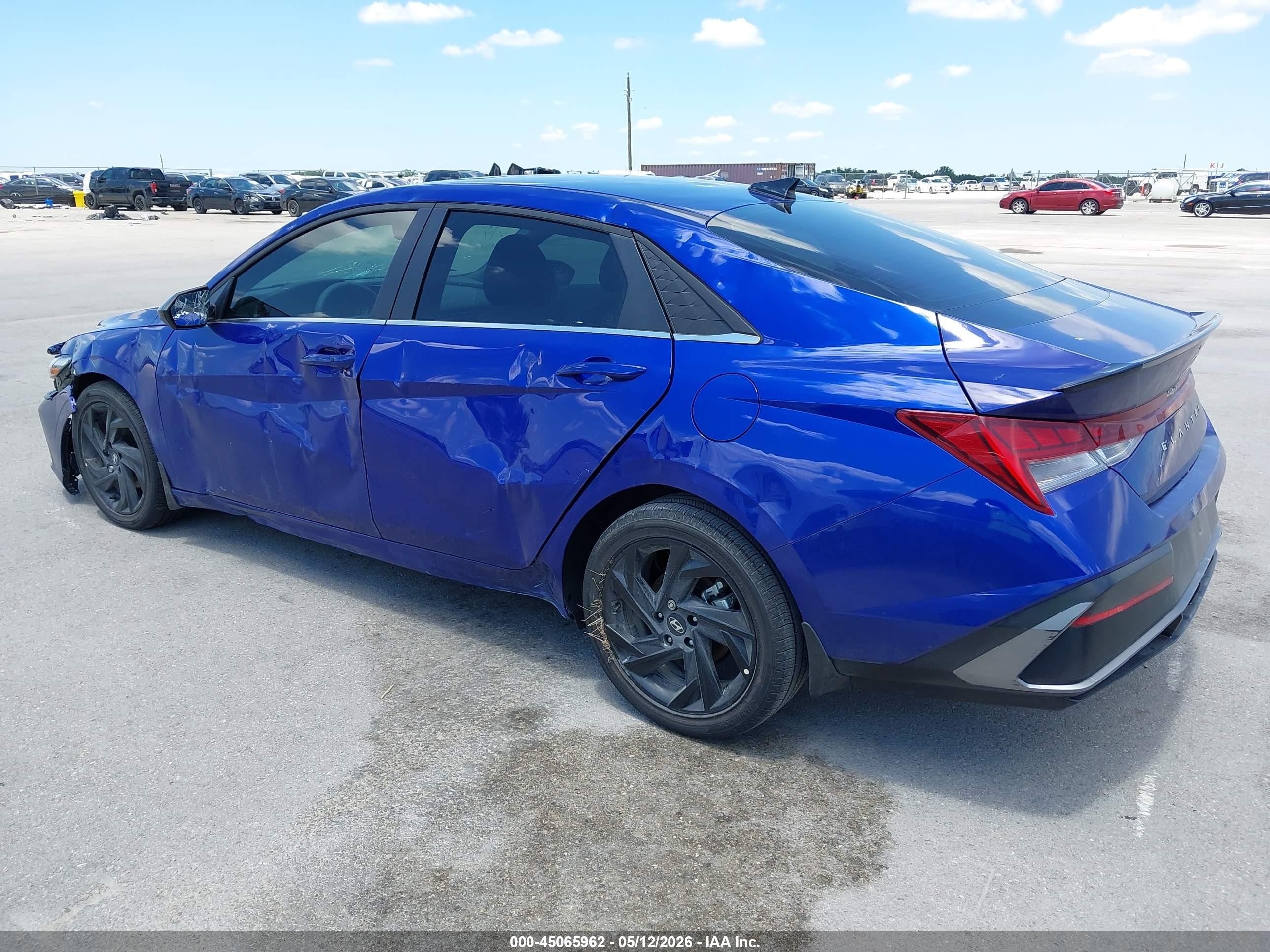 2026 Hyundai Elantra VIN KMHLS4DG3TU146620 IAAI salvage auction — Side, Salvage (Texas), sold $5,025 on 2026-09-03 (photo 3)