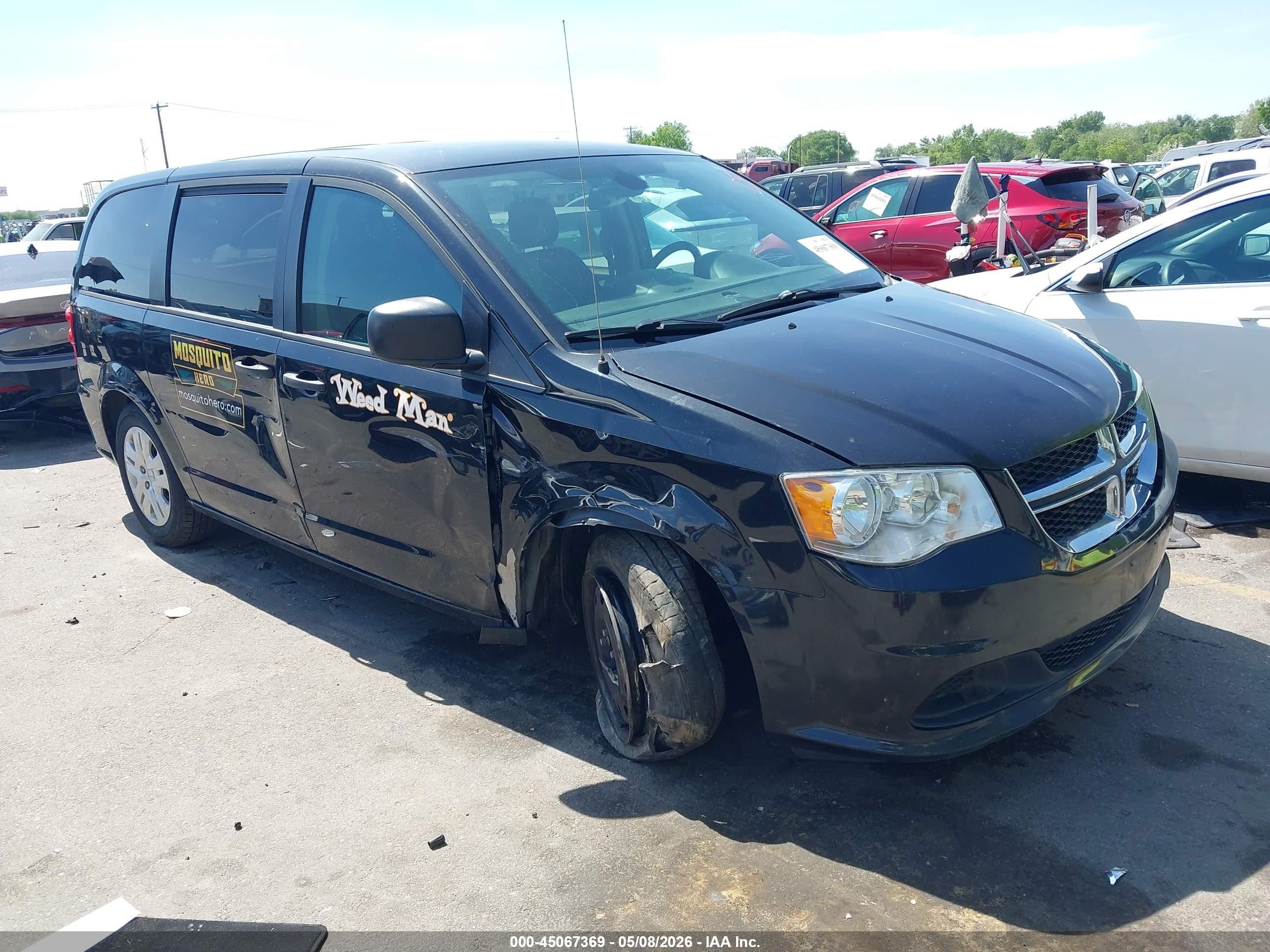 2019 Dodge Grand Caravan VIN 2C4RDGBGXKR527759 IAAI salvage auction — Side, Salvage (Utah), sold $1,750 on 2026-07-09 (photo 1)