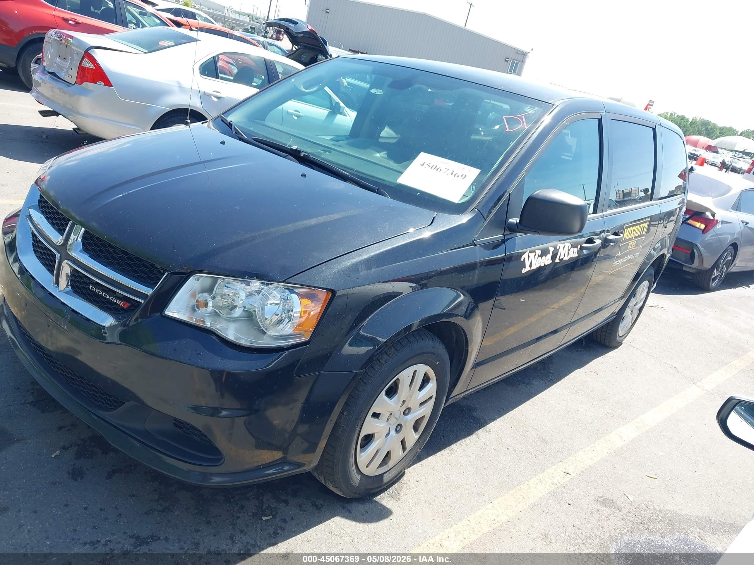 2019 Dodge Grand Caravan VIN 2C4RDGBGXKR527759 IAAI salvage auction — Side, Salvage (Utah), sold $1,750 on 2026-07-09 (photo 2)