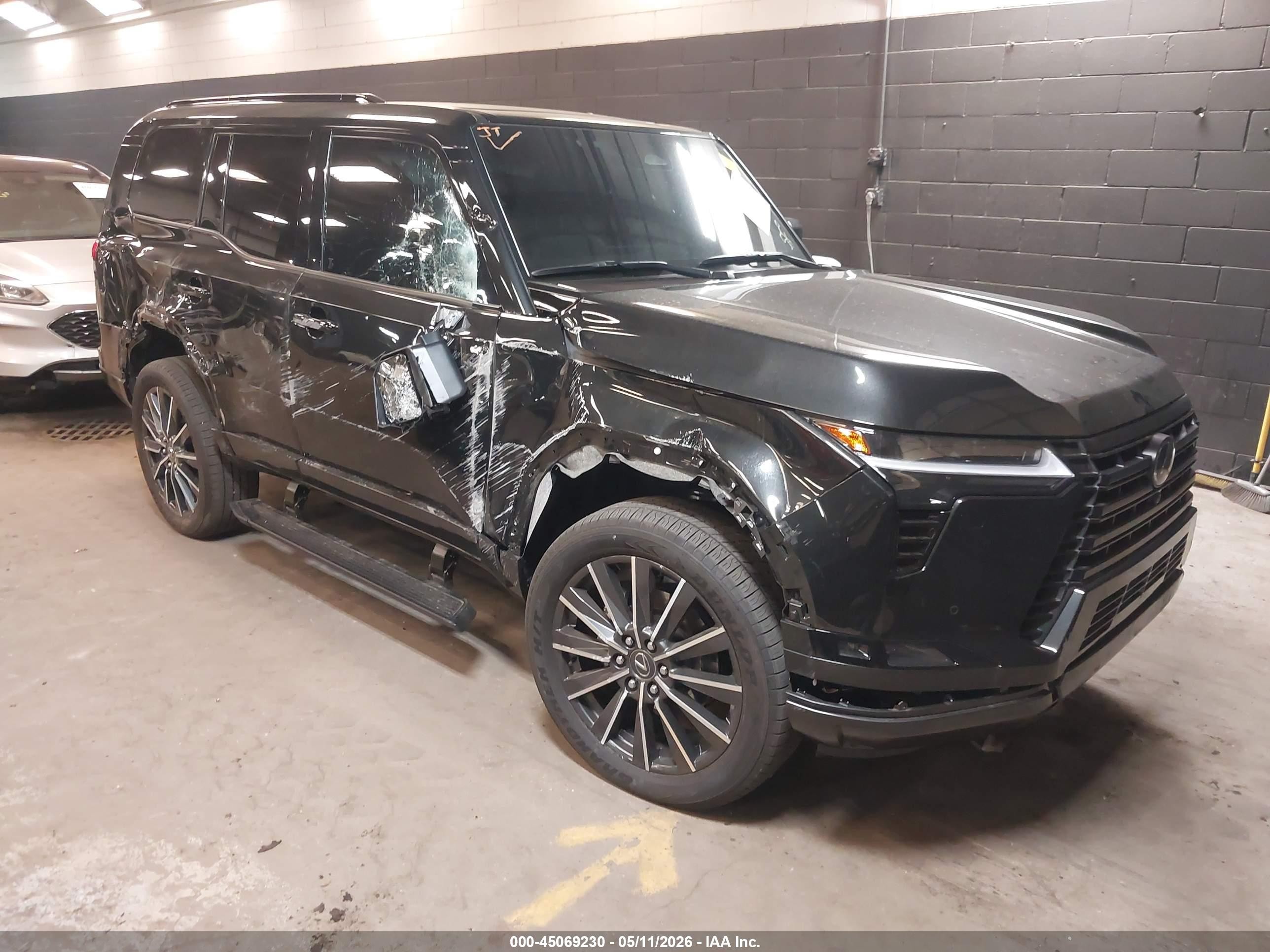 2026 Lexus GX 550 VIN JTJVBCDX2T5081869 — IAAI salvage auction photo
