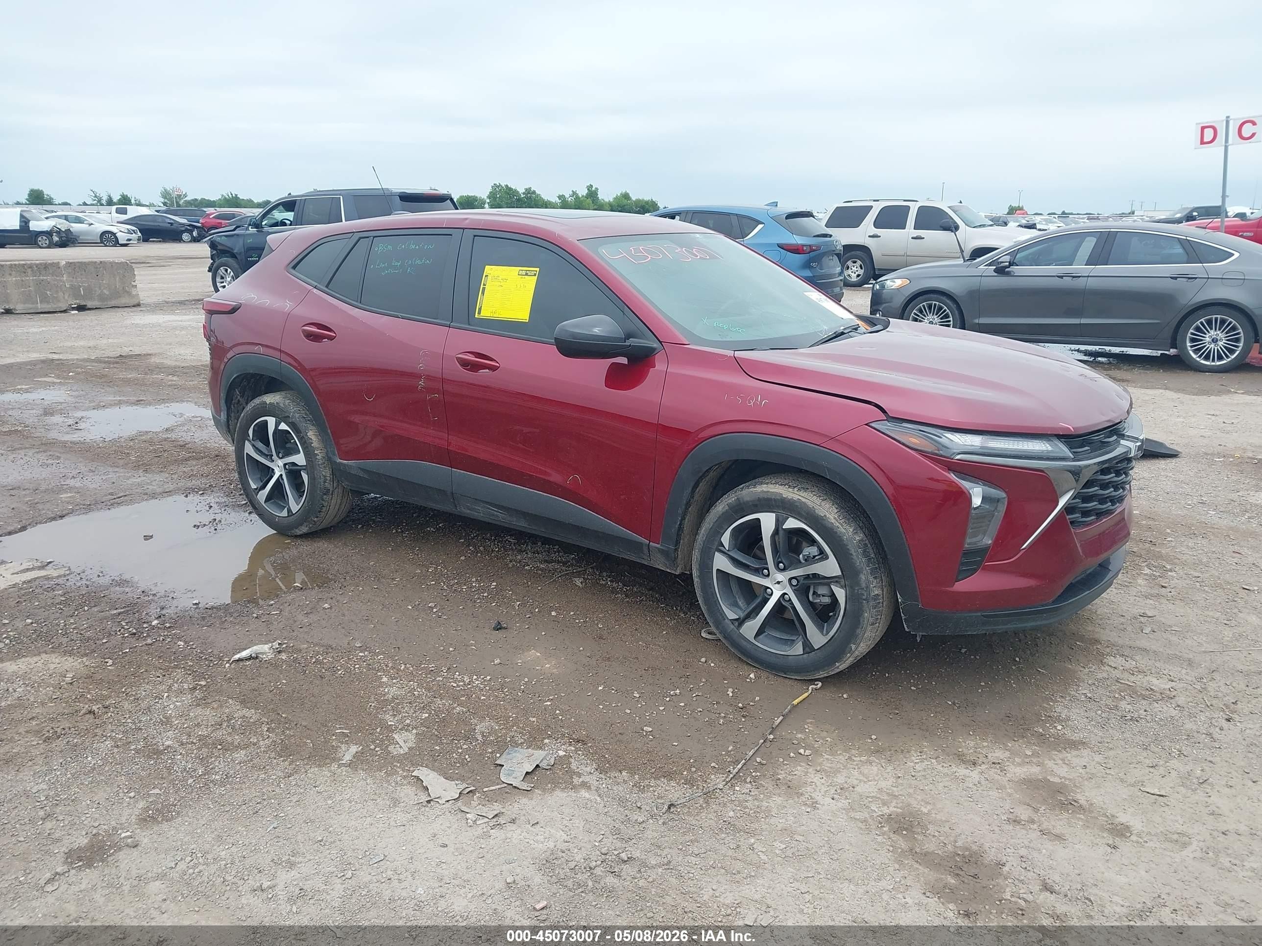 2025 Chevrolet Trax VIN KL77LGEP5SC020036 — IAAI salvage auction photo