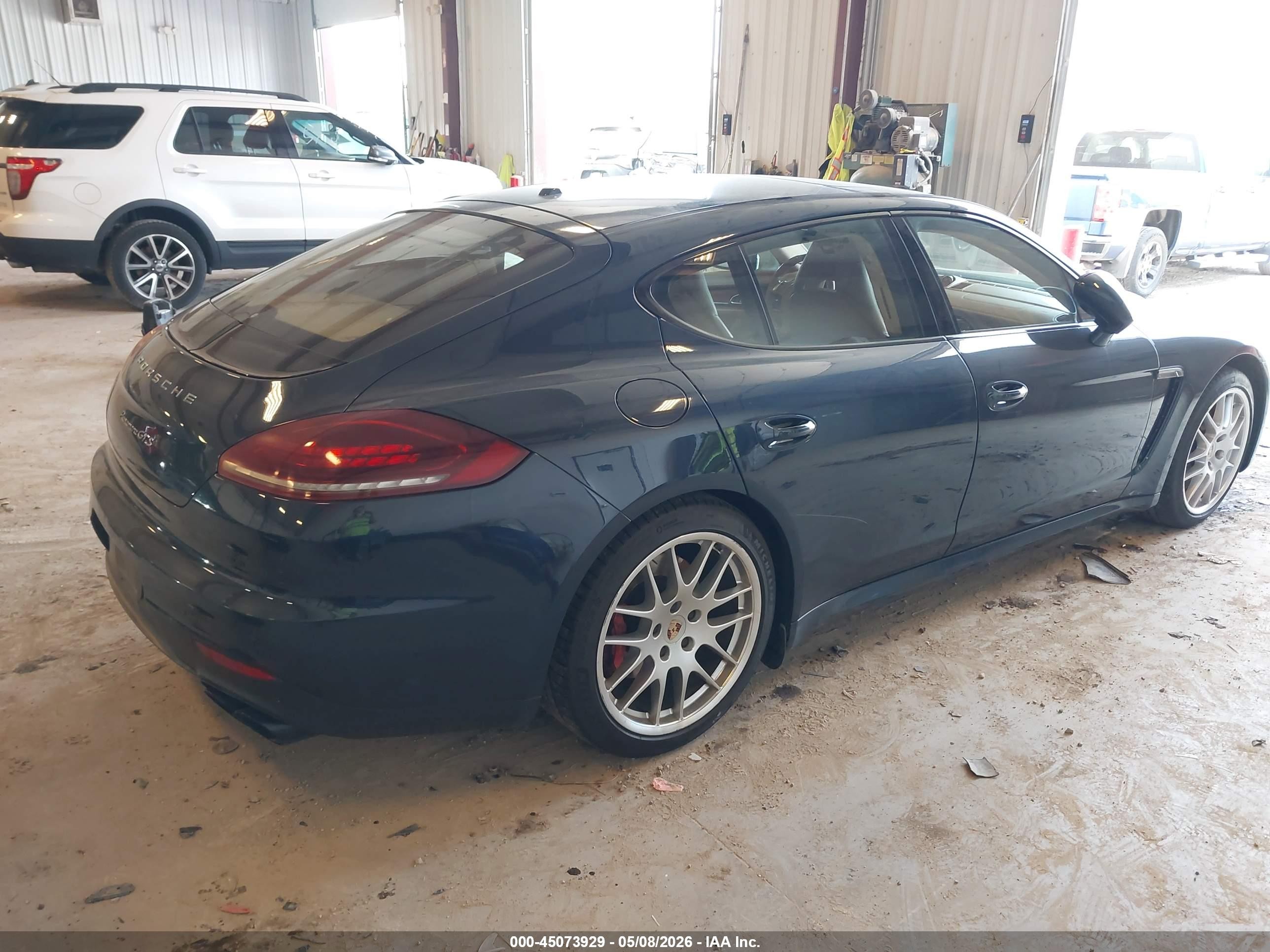 2014 Porsche Panamera VIN WP0AF2A78EL083371 IAAI salvage auction — Engine Damage, Salvage (Montana), sold $3,375 on 2026-07-07 (photo 4)