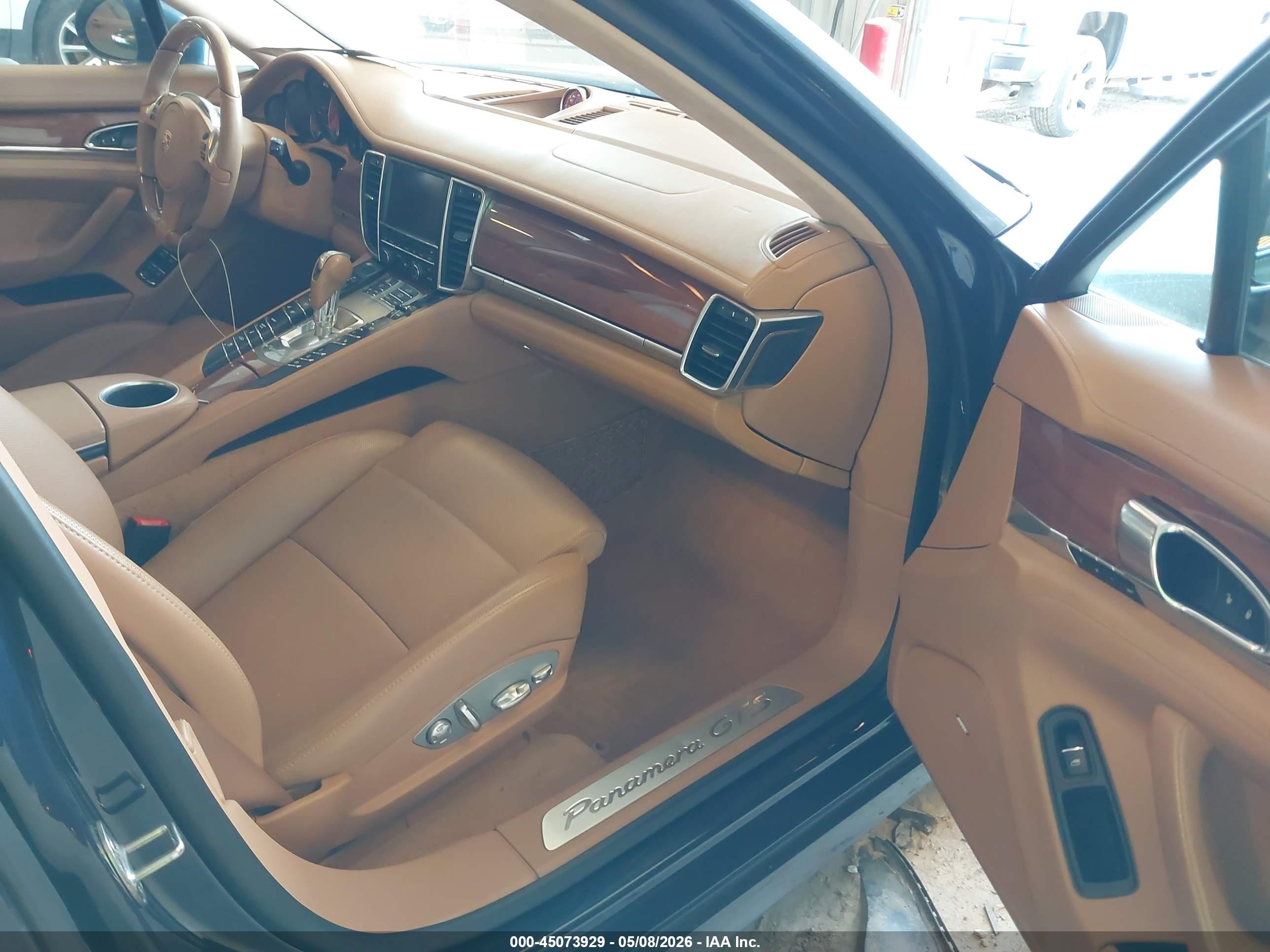 2014 Porsche Panamera VIN WP0AF2A78EL083371 IAAI salvage auction — Engine Damage, Salvage (Montana), sold $3,375 on 2026-07-07 (photo 5)