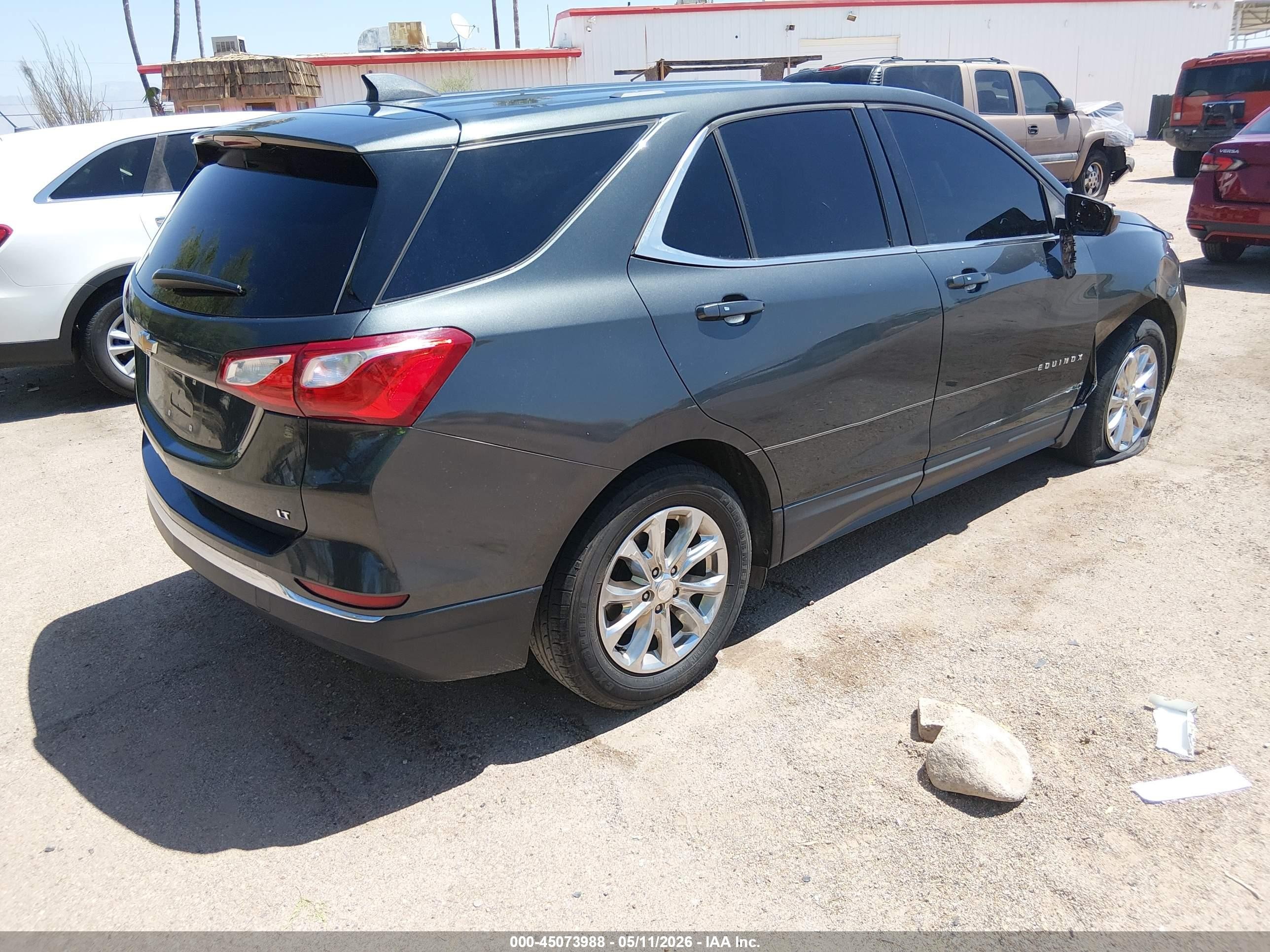 2018 Chevrolet Equinox VIN 3GNAXJEV8JS573966 IAAI salvage auction — Unknown, Salvage (Arizona), sold $2,900 on 2026-07-09 (photo 4)