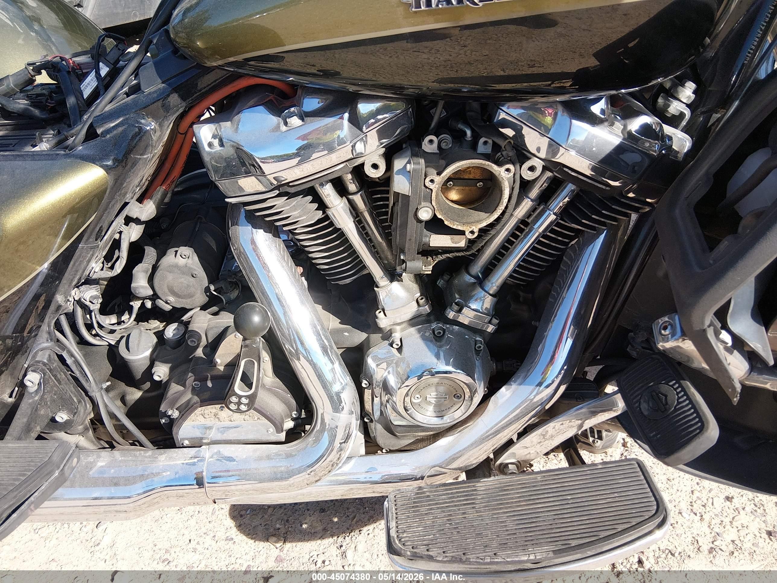 2018 Harley-davidson Fl VIN 1HD1KED17JB606110 IAAI salvage auction — Side, Clear (Wisconsin), sold $6,700 on 2026-06-09 (photo 8)