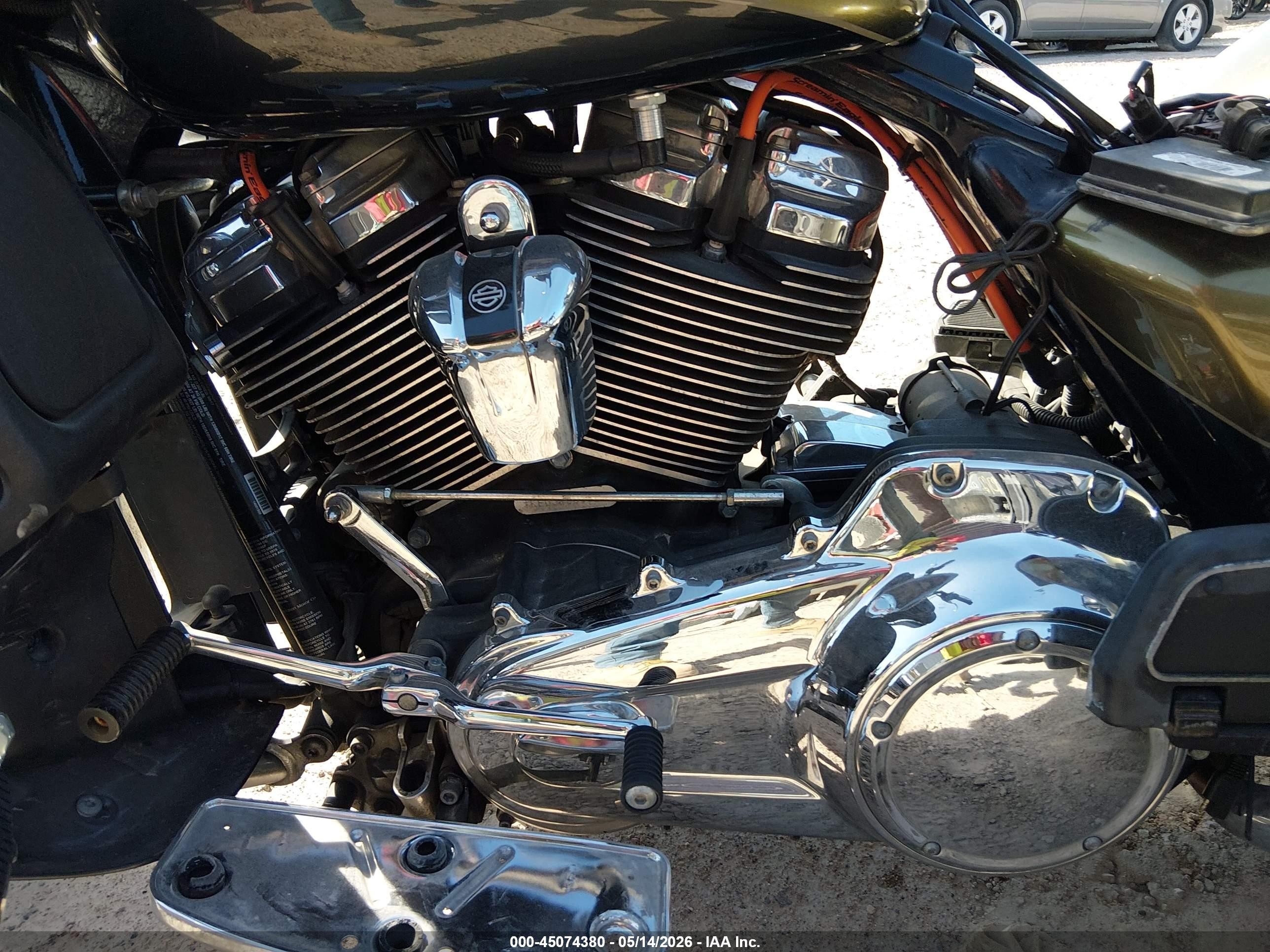 2018 Harley-davidson Fl VIN 1HD1KED17JB606110 IAAI salvage auction — Side, Clear (Wisconsin), sold $6,700 on 2026-06-09 (photo 9)