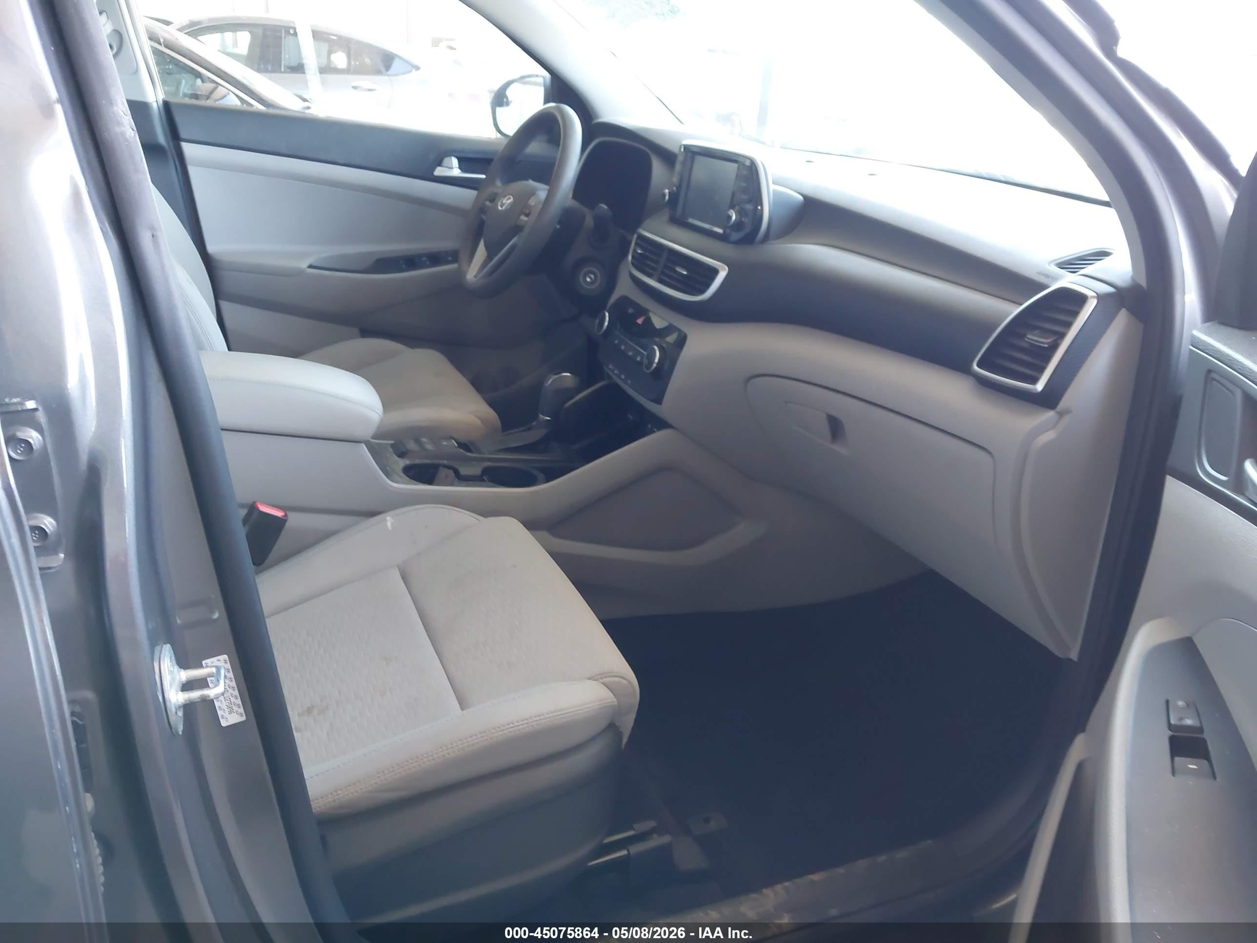2020 Hyundai Tucson VIN KM8J23A45LU275096 IAAI salvage auction — Side, Salvage (California), sold $3,700 on 2026-07-02 (photo 5)