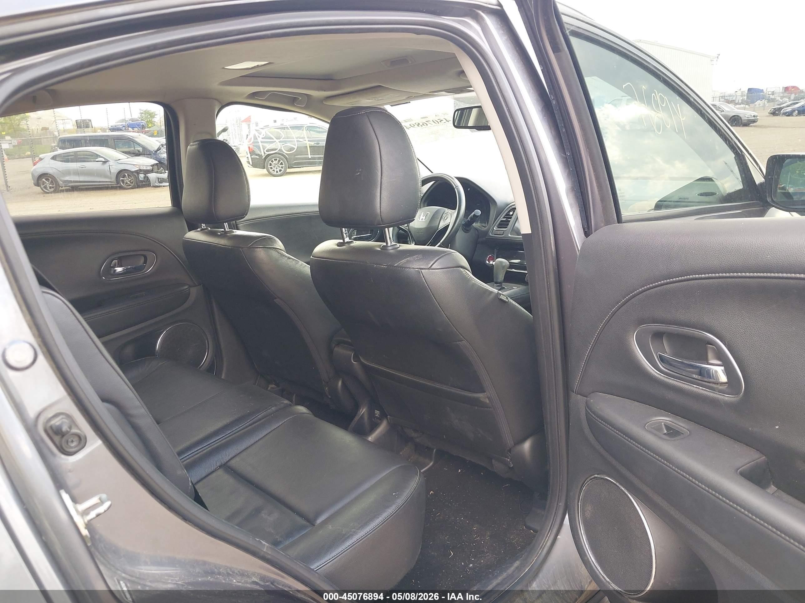 2016 Honda HR-V VIN 3CZRU6H7XGM723324 IAAI salvage auction — Front End, Salvage (Illinois), sold $2,300 on 2026-07-12 (photo 8)
