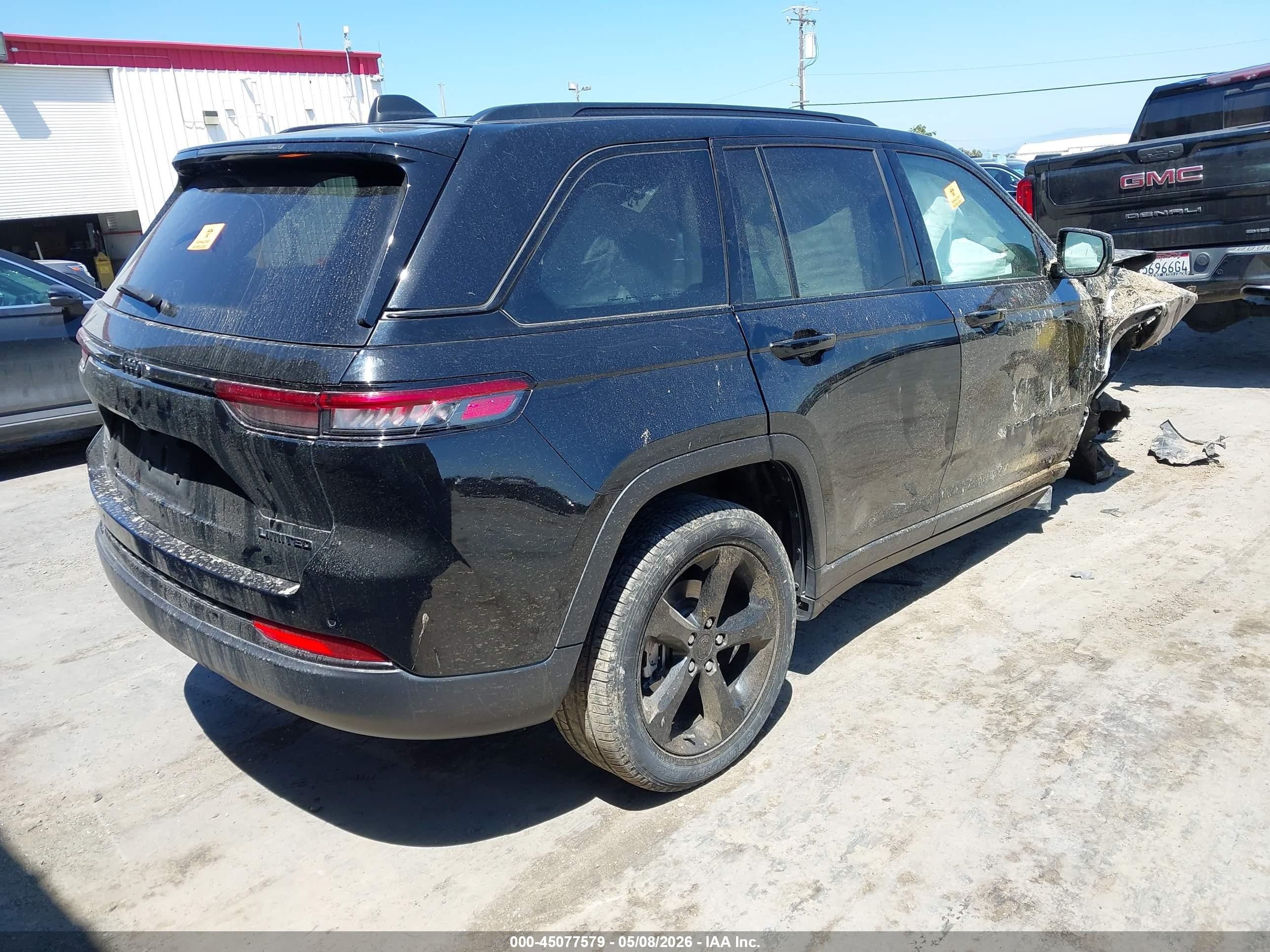 2024 Jeep Grand Cherokee VIN 1C4RJHBG8RC702396 IAAI salvage auction — Front End, Salvage (California), sold $5,500 on 2026-07-06 (photo 4)