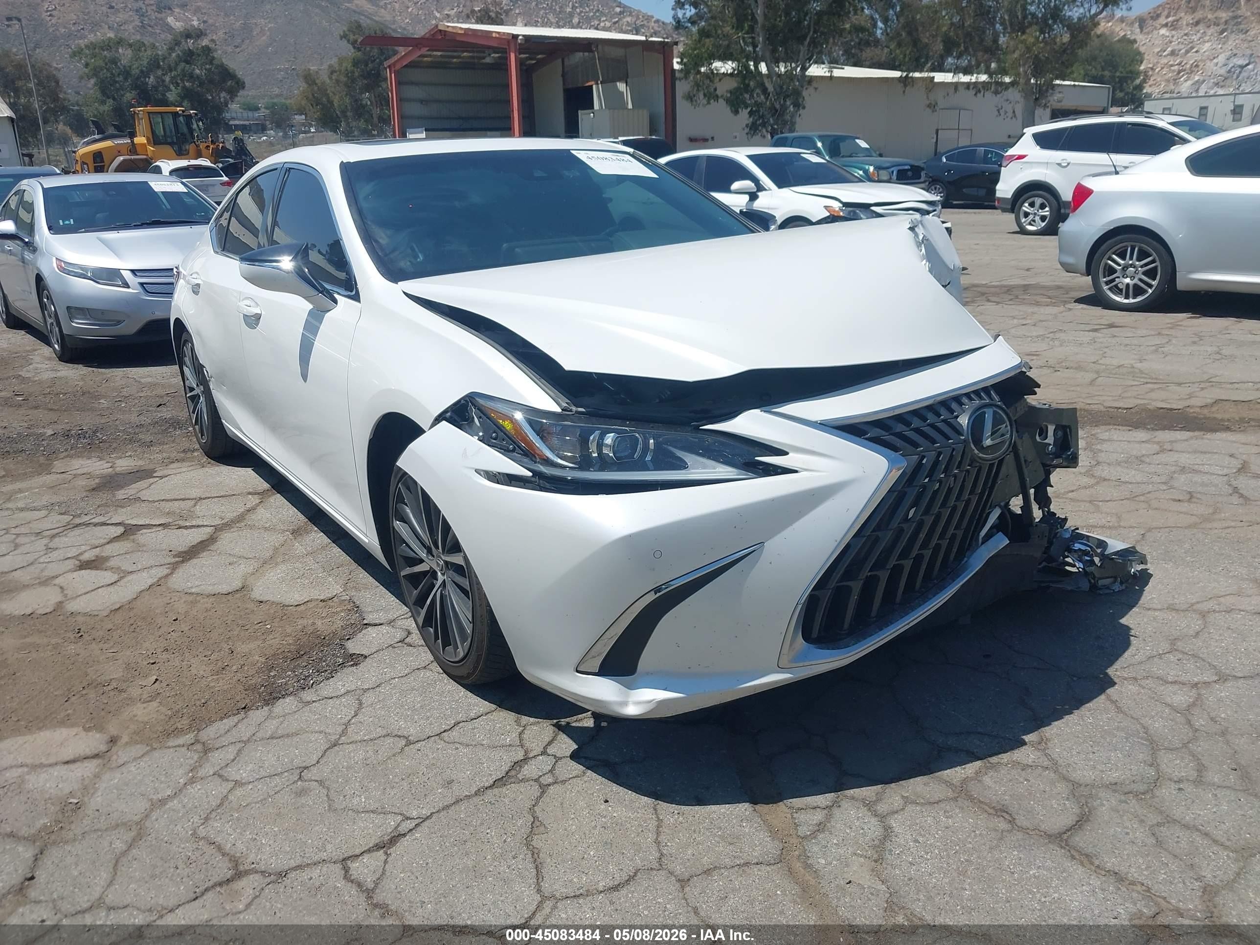2023 Lexus ES 300h VIN 58ADA1C14PU034975 — IAAI salvage auction photo