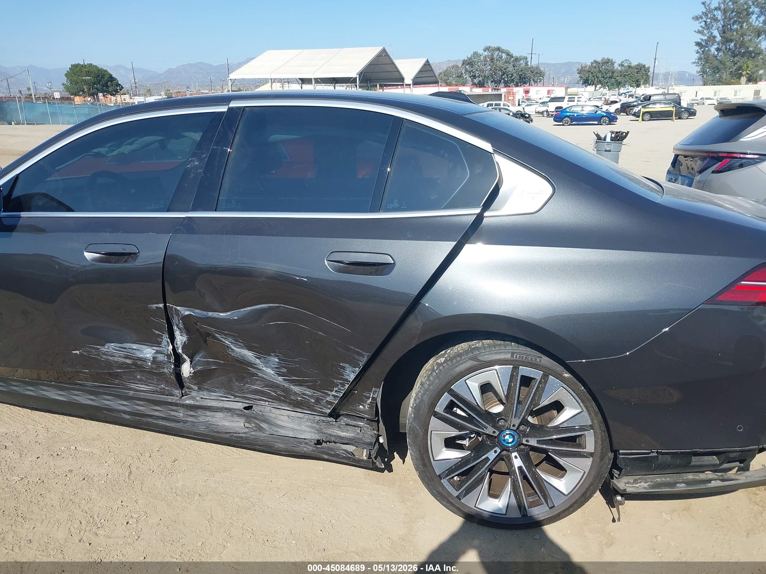 2024 BMW I5 VIN WBY33FK03RCR97204 IAAI salvage auction — Side, Salvage (California), sold $23,350 on 2026-08-20 (photo 6)