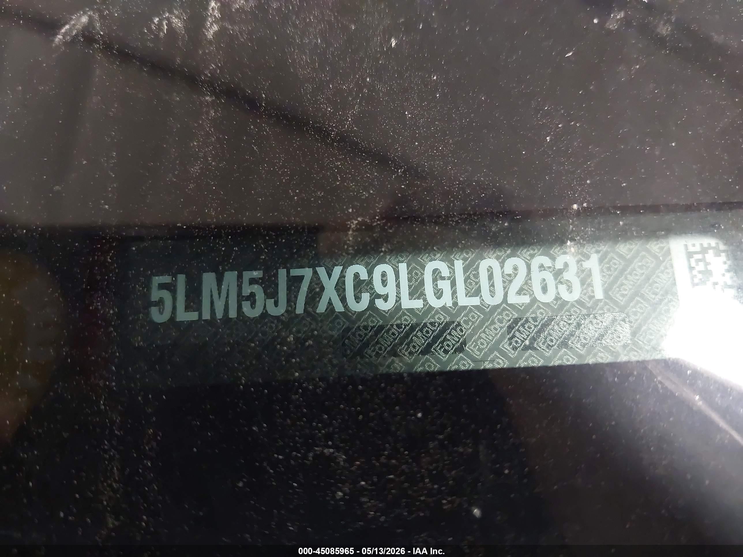 2020 Lincoln Aviator VIN 5LM5J7XC9LGL02631 IAAI salvage auction — Hail, Salvage (Iowa), sold $8,500 on 2026-09-13 (photo 9)
