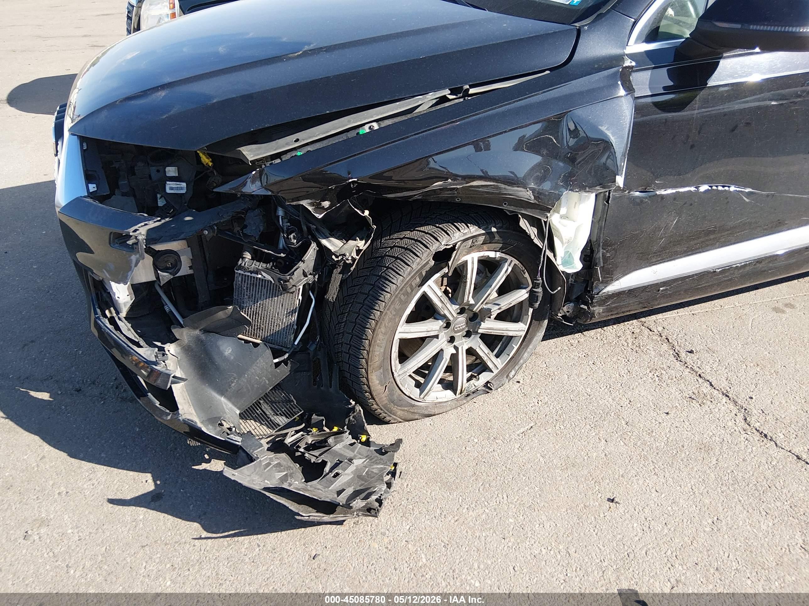 2018 Audi Q7 VIN WA1LAAF72JD018007 IAAI salvage auction — Unknown, Salvage (Utah), sold $3,750 on 2026-07-09 (photo 6)