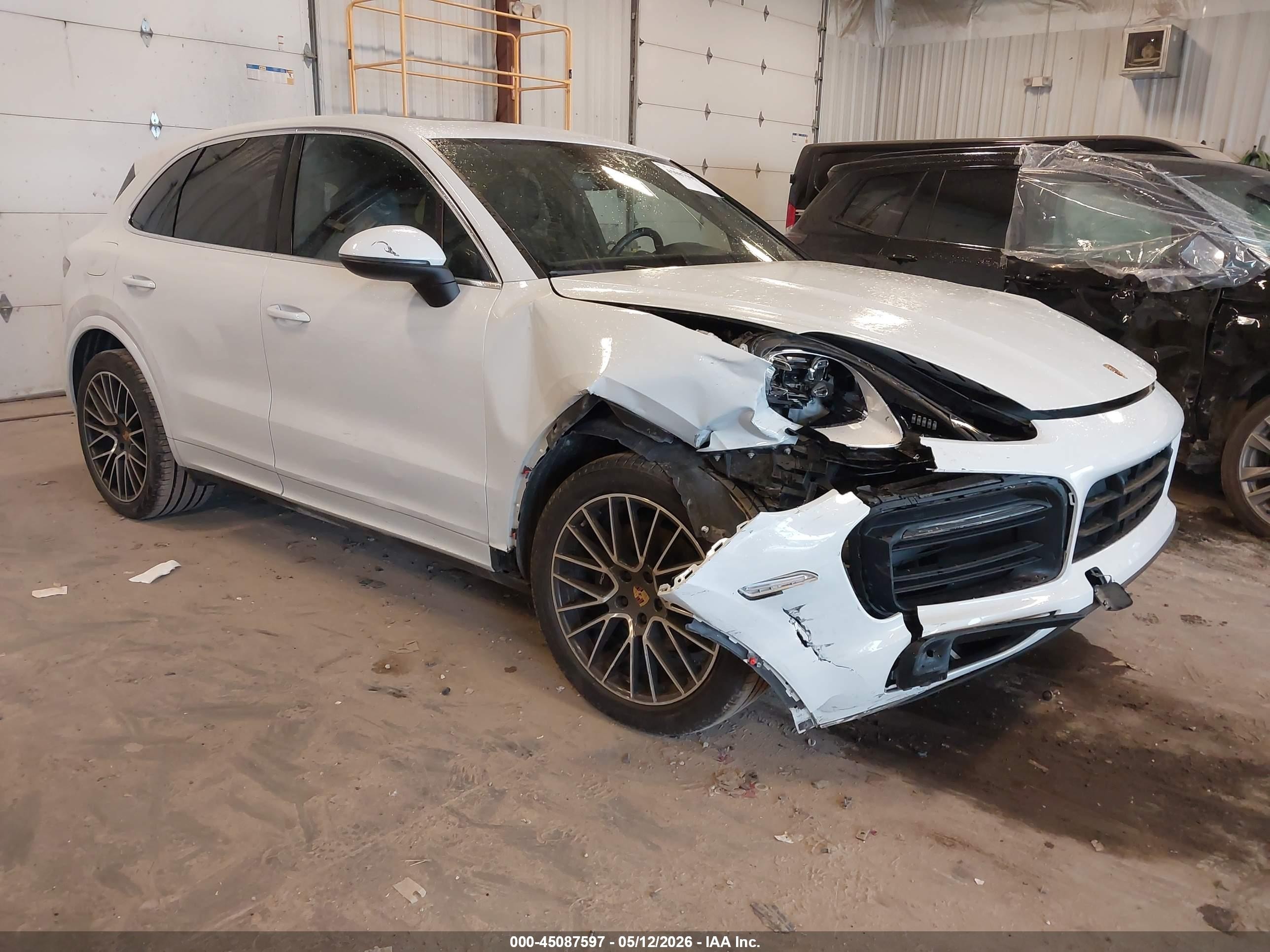 2020 Porsche Cayenne VIN WP1AA2AY9LDA01273 IAAI salvage auction — Front End, Clear (Michigan), sold $16,175 on 2026-06-30 (photo 1)