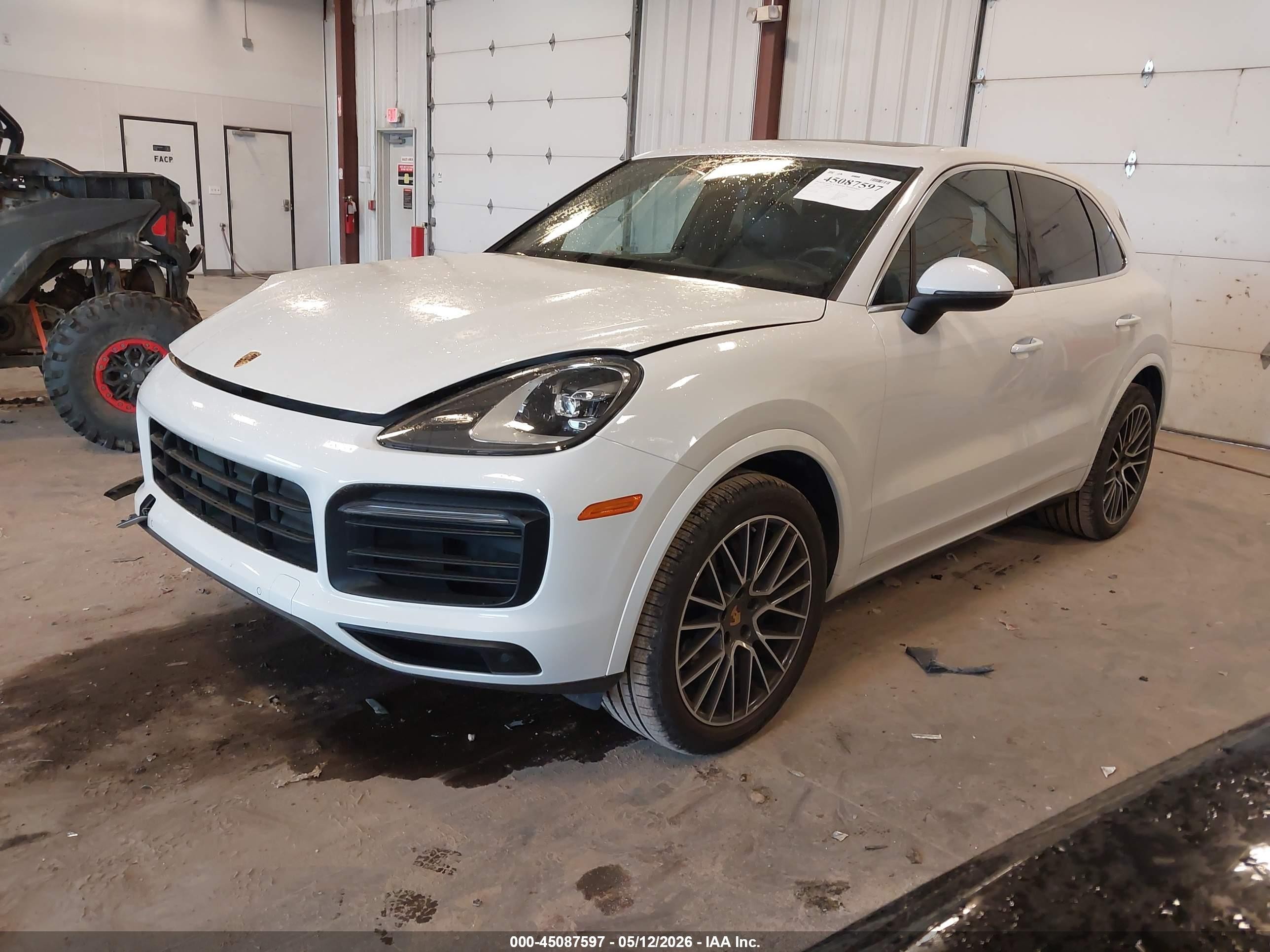 2020 Porsche Cayenne VIN WP1AA2AY9LDA01273 IAAI salvage auction — Front End, Clear (Michigan), sold $16,175 on 2026-06-30 (photo 2)