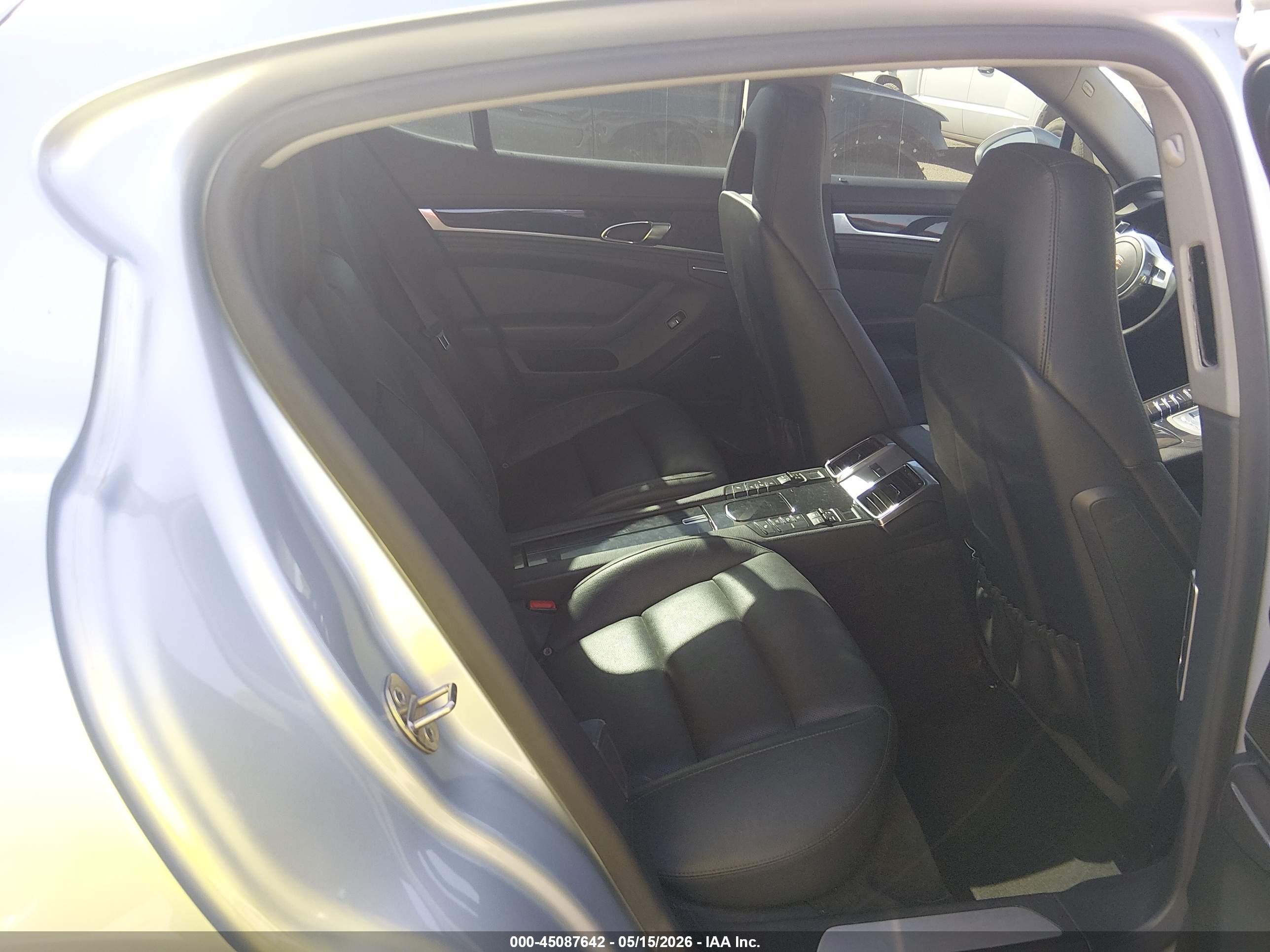 2015 Porsche Panamera VIN WP0AA2A76FL003310 IAAI salvage auction — Undercarriage, Salvage (Colorado), sold $4,025 on 2026-06-30 (photo 8)
