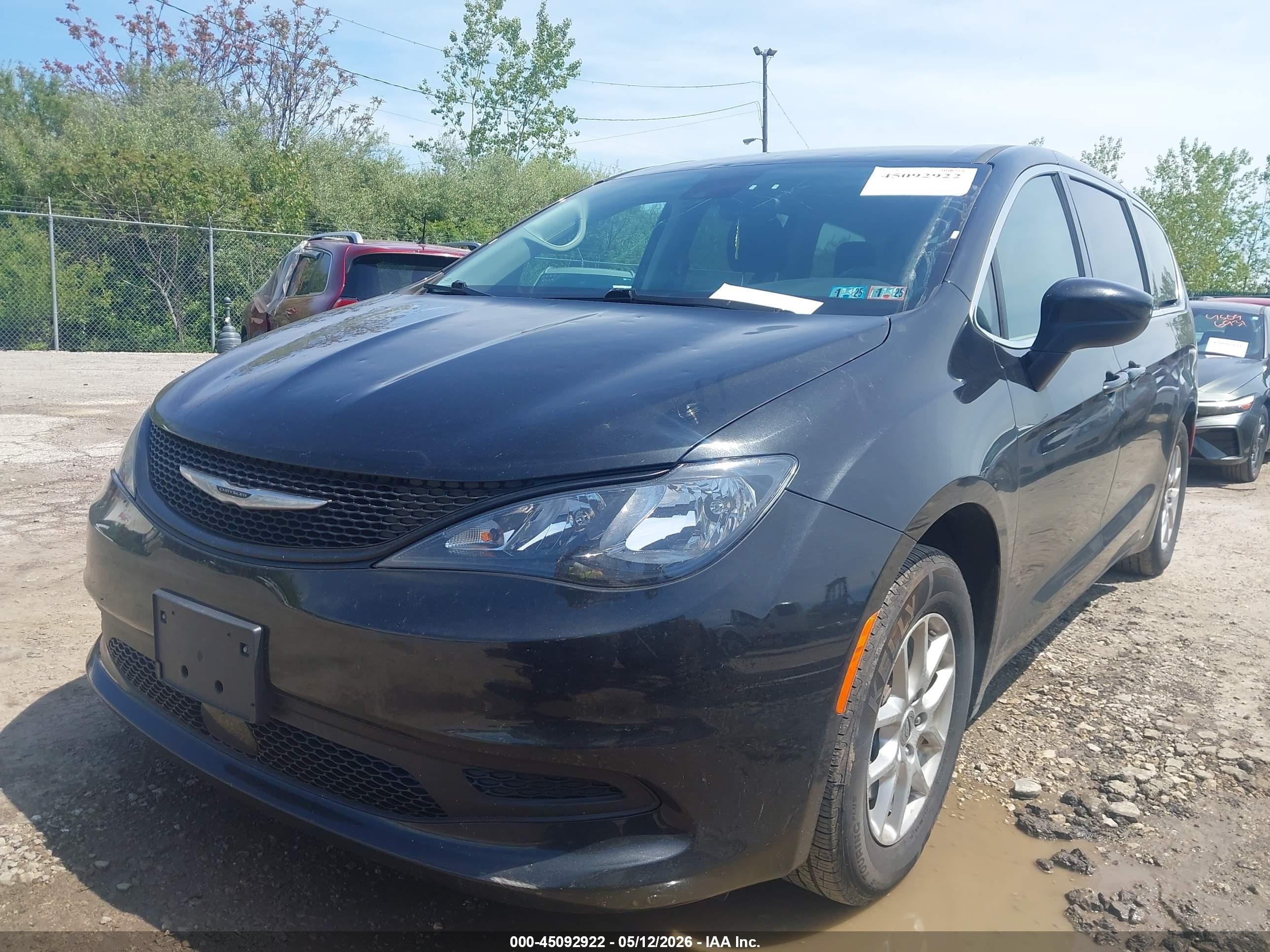 2023 Chrysler Voyager VIN 2C4RC1CG5PR515721 IAAI salvage auction — Hail, Salvage (Ohio), sold $7,050 on 2026-06-16 (photo 2)