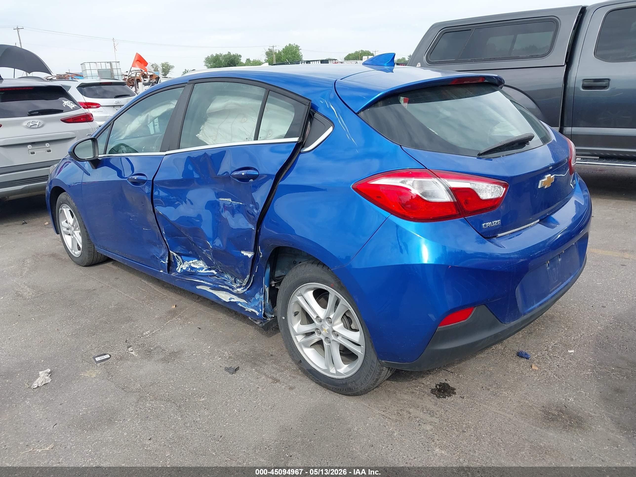 2018 Chevrolet Cruze VIN 3G1BE6SM0JS651967 IAAI salvage auction — Side, Salvage (Idaho), sold $1,800 on 2026-07-09 (photo 3)