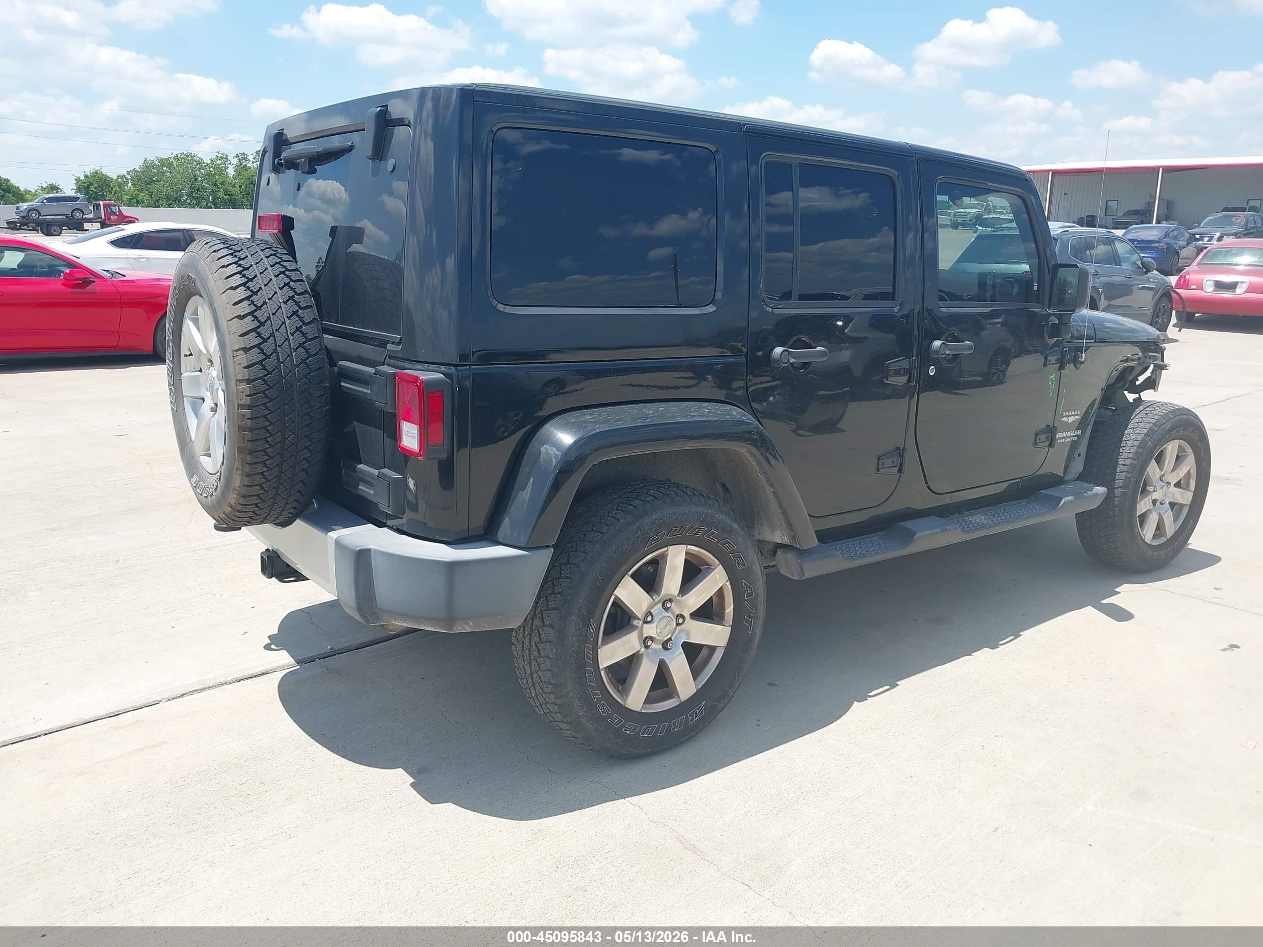 2015 Jeep Wrangler Unlimited VIN 1C4HJWEGXFL674690 IAAI salvage auction — Front End, Original (Texas), sold $6,600 on 2026-07-08 (photo 4)