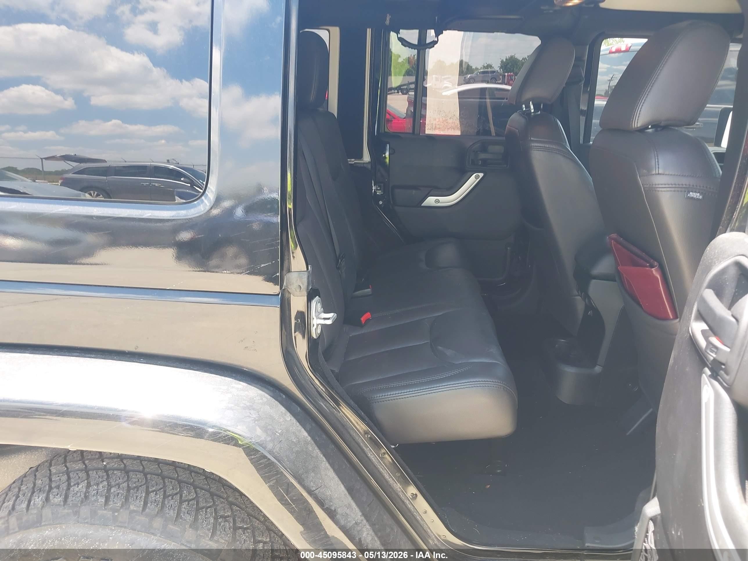 2015 Jeep Wrangler Unlimited VIN 1C4HJWEGXFL674690 IAAI salvage auction — Front End, Original (Texas), sold $6,600 on 2026-07-08 (photo 8)