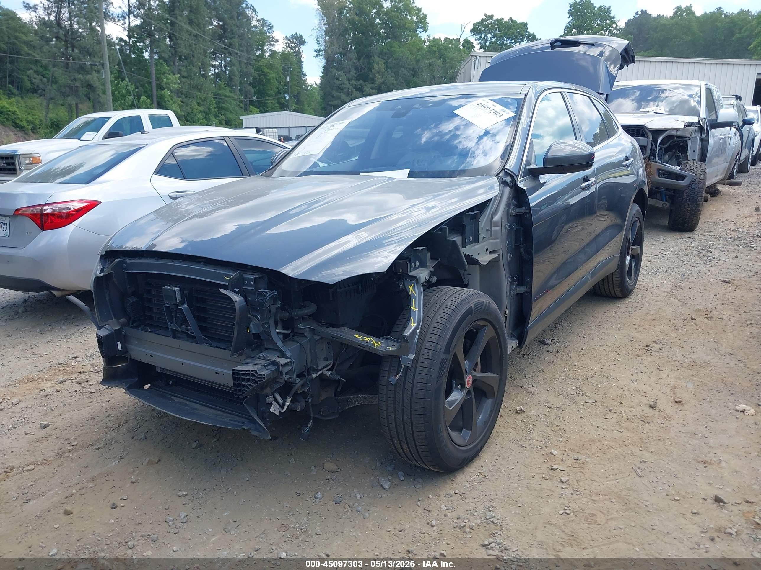 2019 Jaguar F-Pace VIN SADCK2FX0KA357283 IAAI salvage auction — Front End, Salvage (Georgia), sold $4,650 on 2026-09-11 (photo 2)