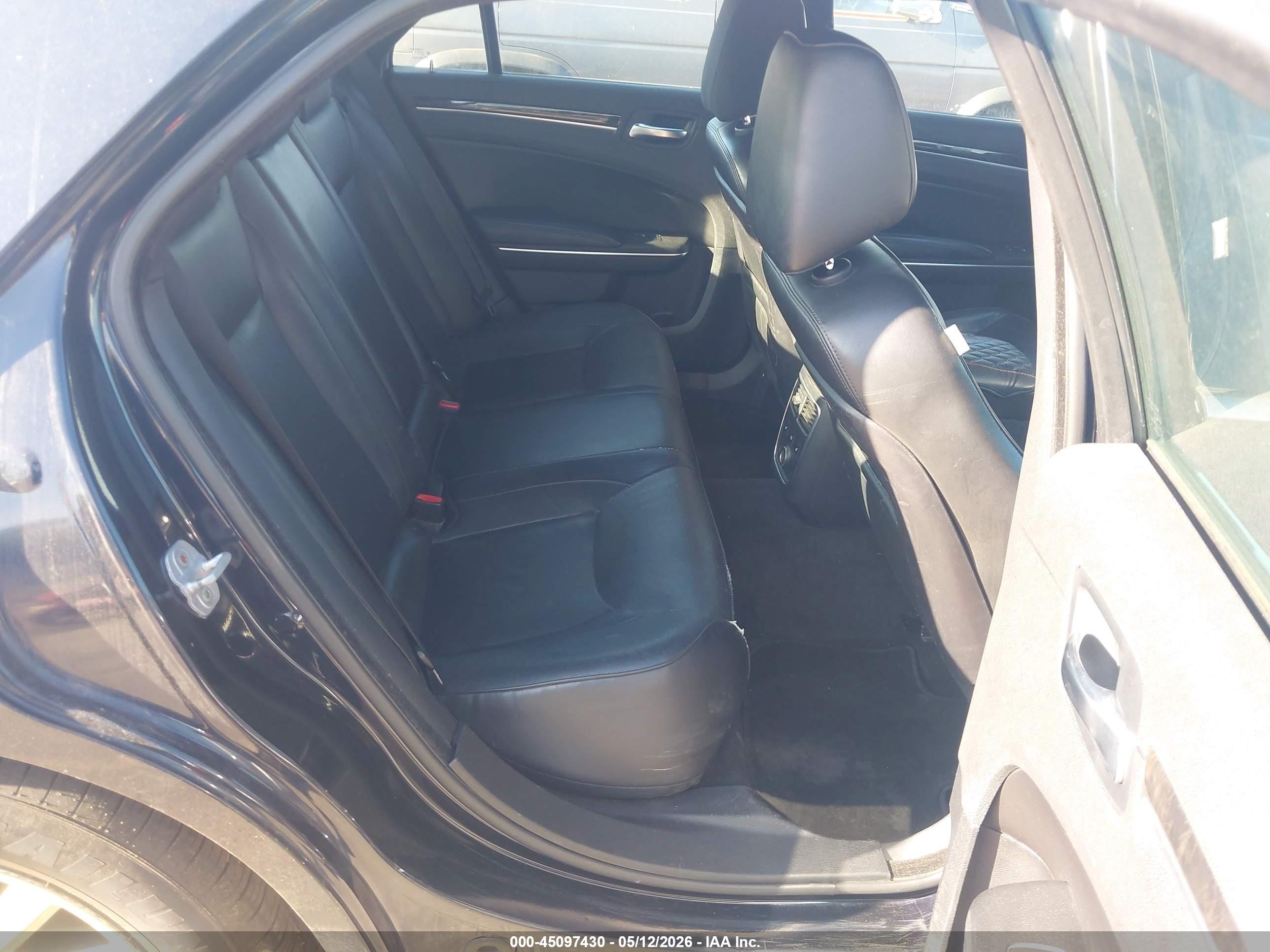2011 Chrysler 300 VIN 2C3CA6CT3BH538214 IAAI salvage auction — Normal Wear, Salvage (Texas), sold $350 on 2026-07-09 (photo 8)