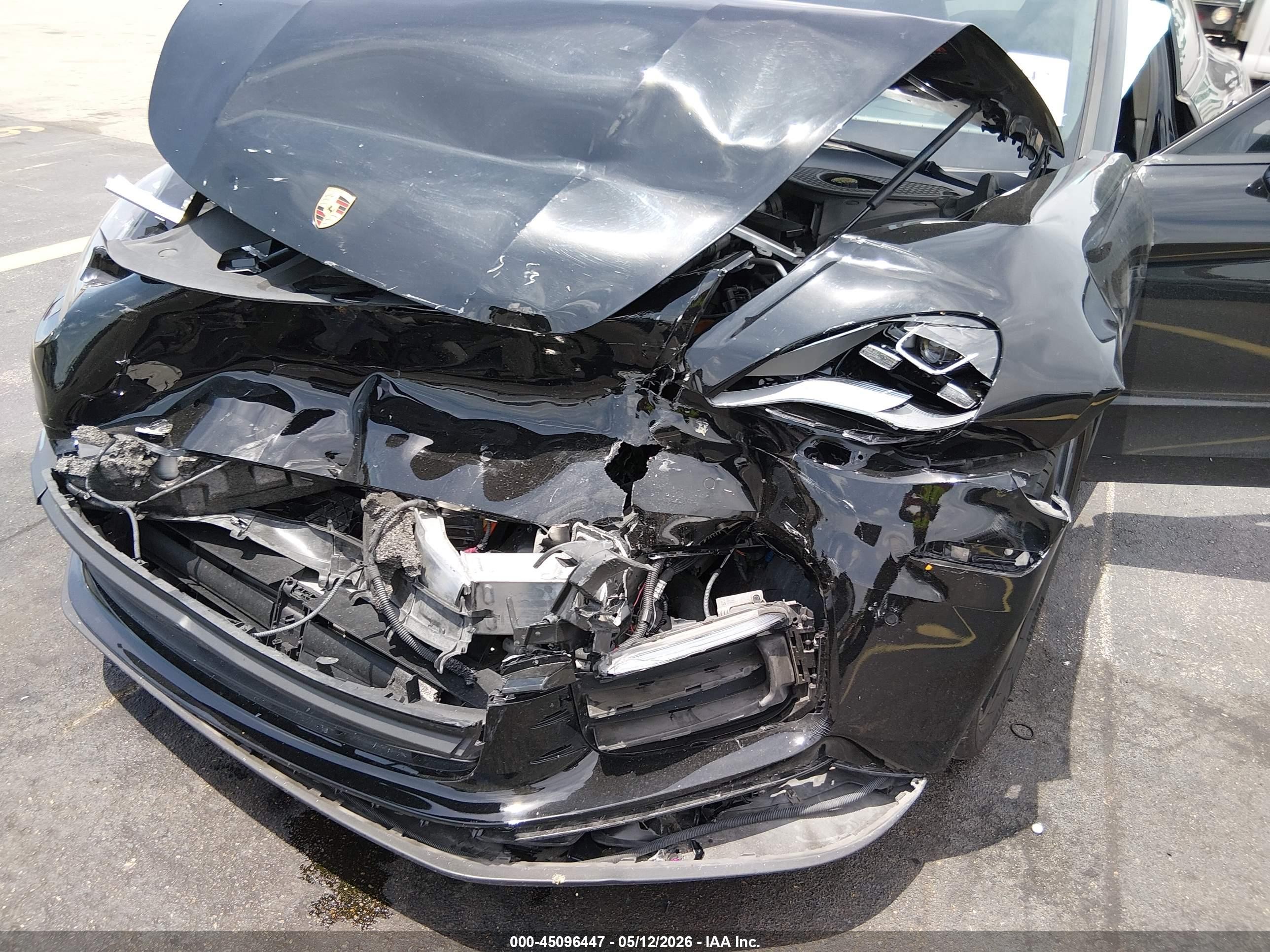 2018 Porsche Panamera VIN WP0AA2A76JL119647 IAAI salvage auction — Front End, Rebuildable (Florida), sold $12,000 on 2026-07-13 (photo 6)