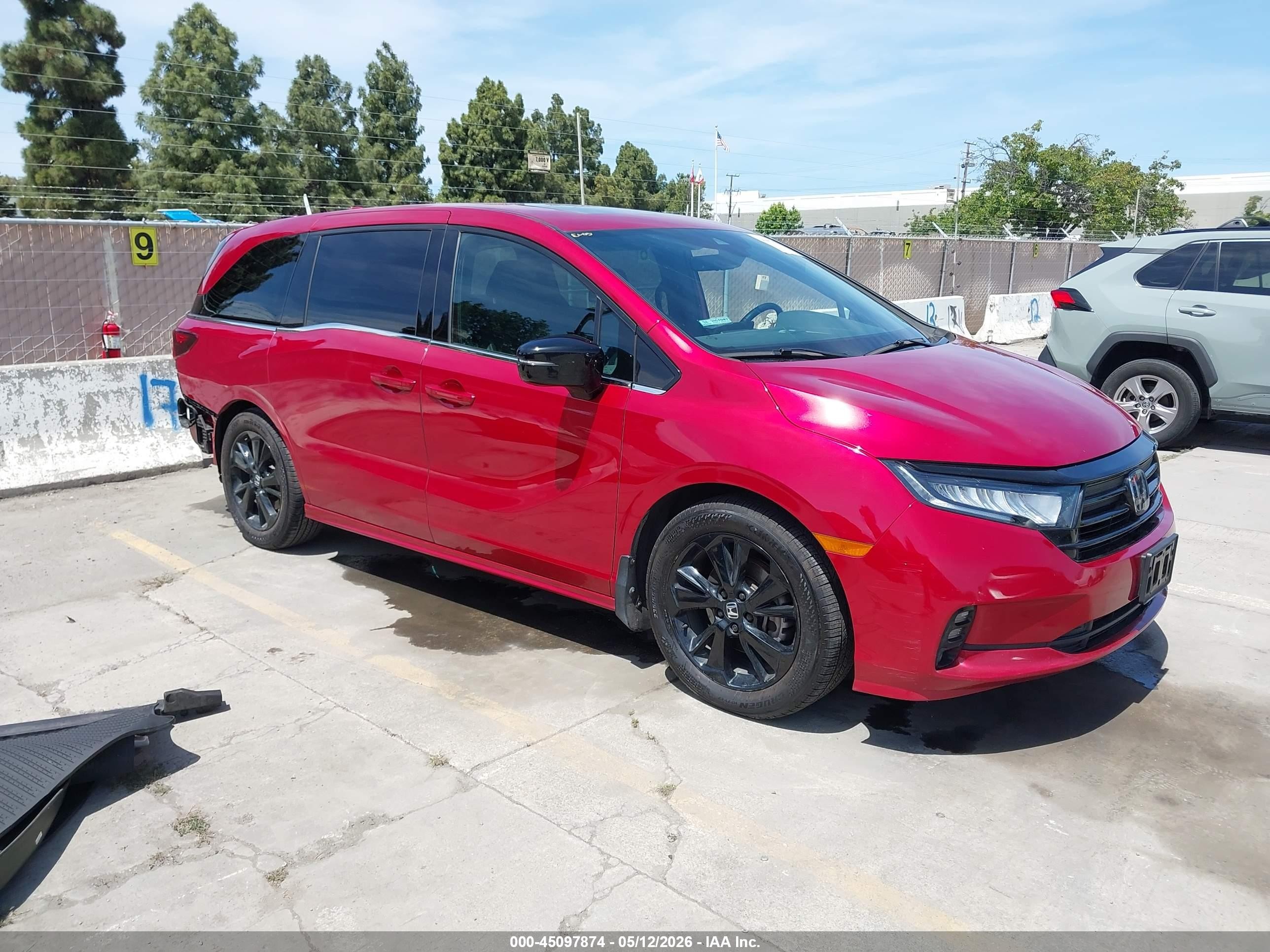 2023 Honda Odyssey VIN 5FNRL6H78PB072577 — IAAI salvage auction photo
