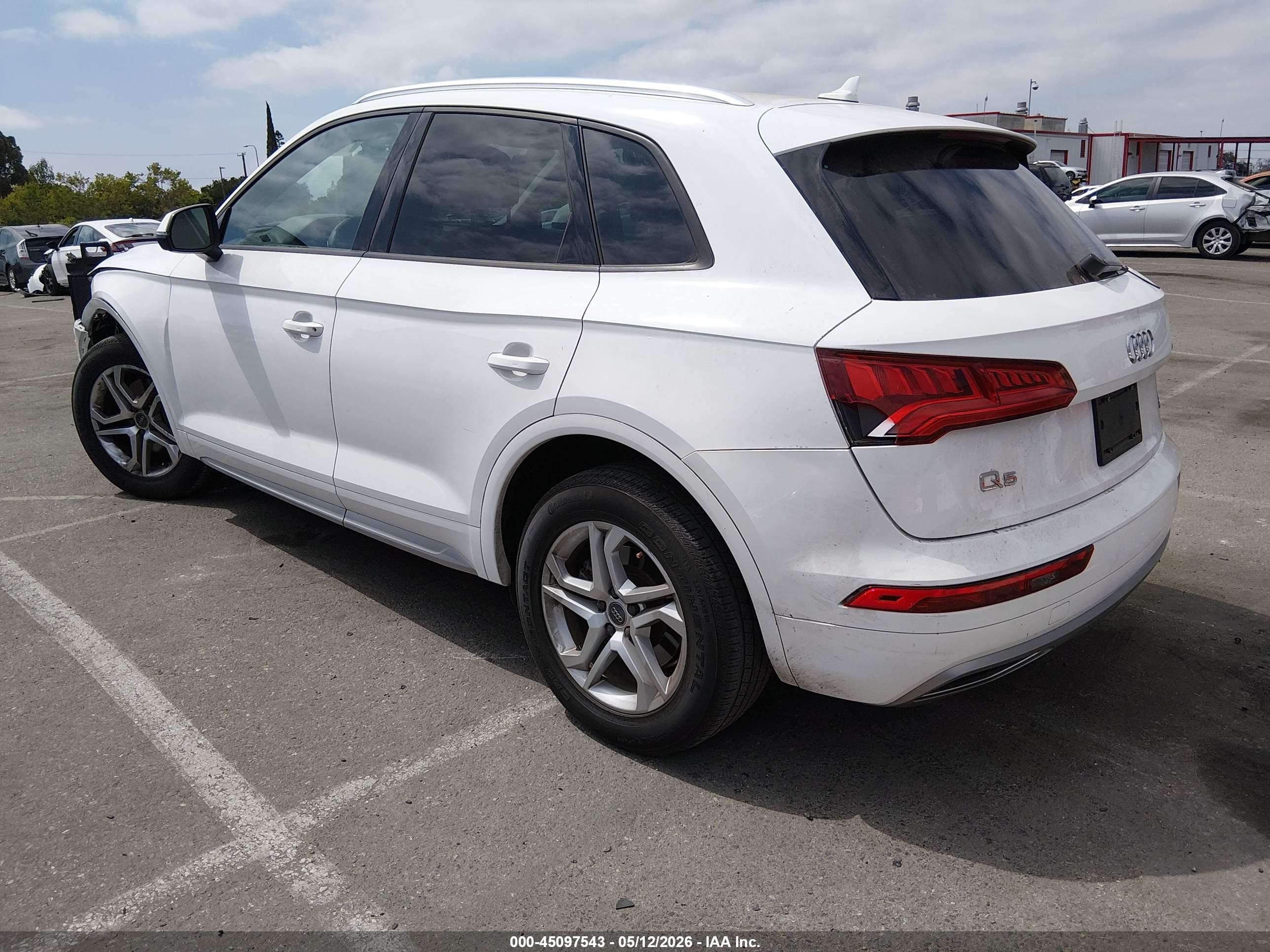 2018 Audi Q5 VIN WA1ANAFY3J2133005 IAAI salvage auction — Unknown, Salvage (California), sold $7,150 on 2026-07-09 (photo 3)