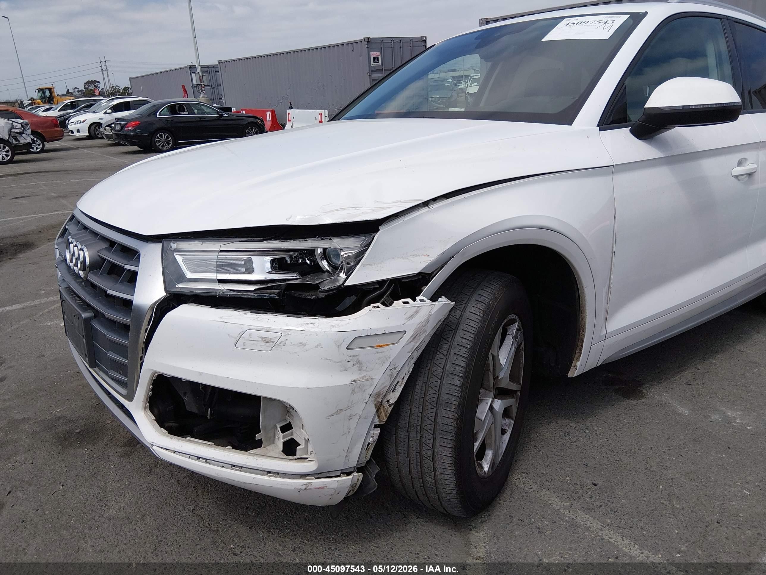 2018 Audi Q5 VIN WA1ANAFY3J2133005 IAAI salvage auction — Unknown, Salvage (California), sold $7,150 on 2026-07-09 (photo 6)