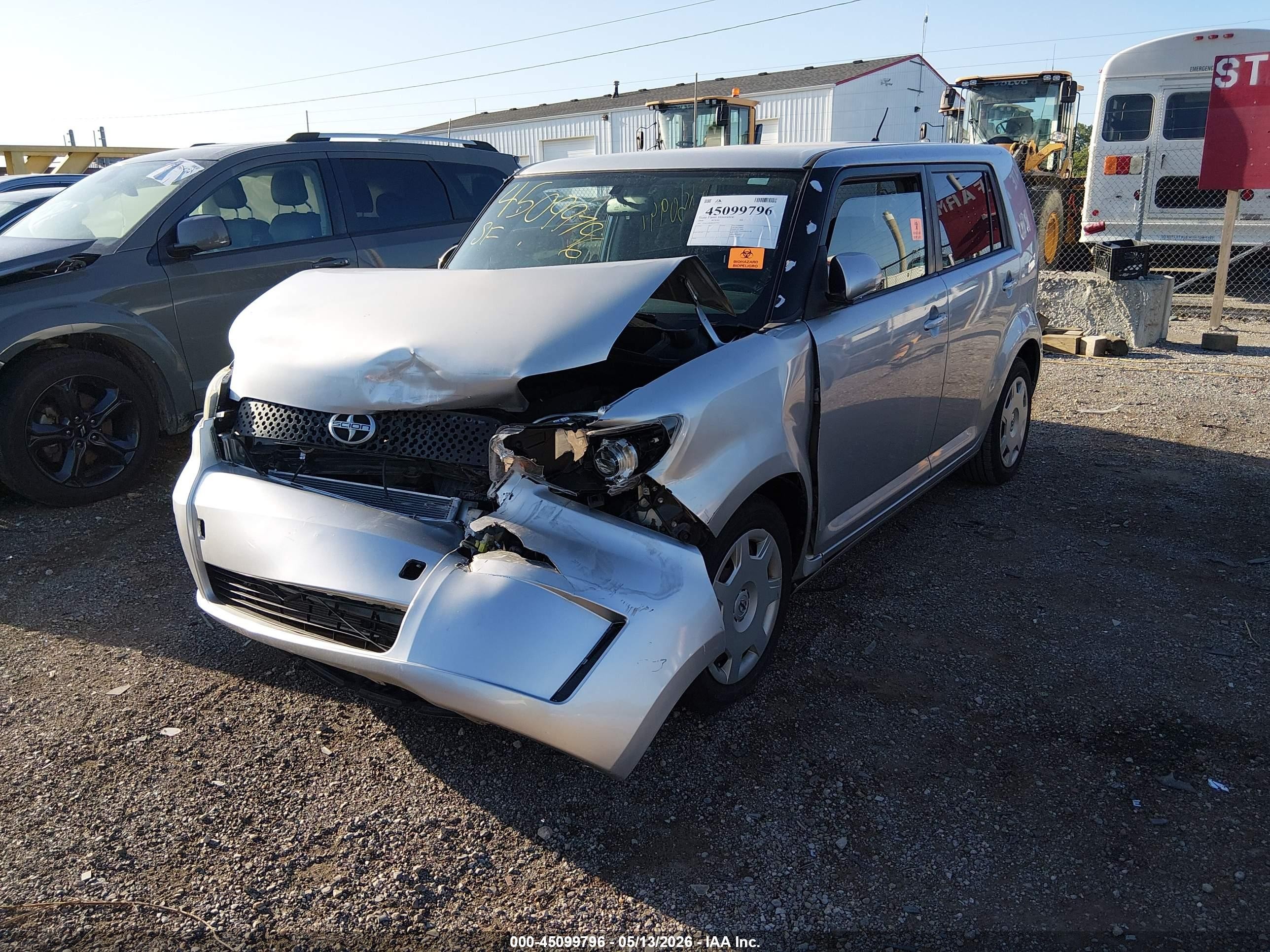 2008 Scion xB VIN JTLKE50E881027735 IAAI salvage auction — Front End, Clear (Indiana), sold $400 on 2026-09-23 (photo 2)