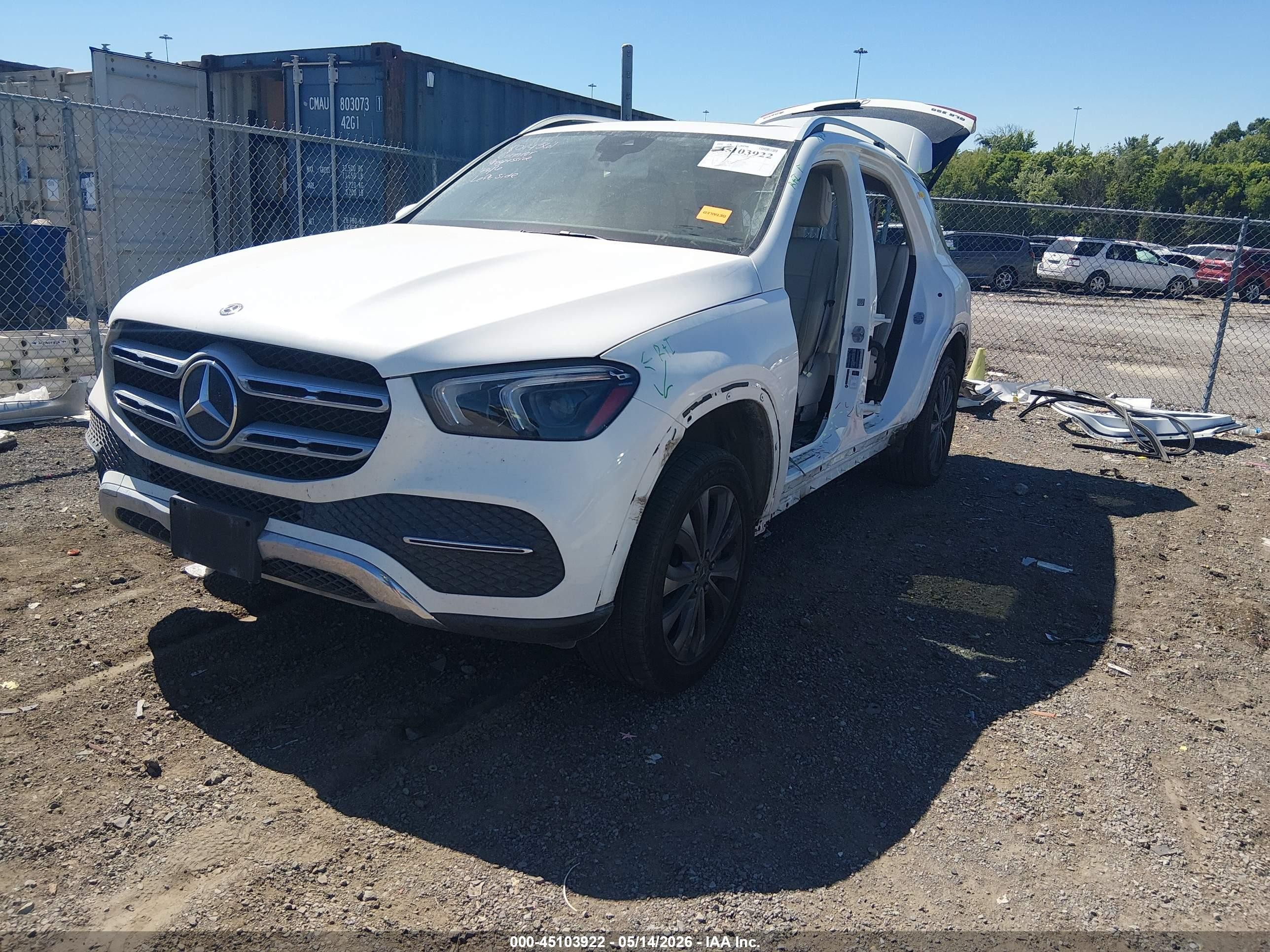 2020 Mercedes-Benz GLE-Class VIN 4JGFB4KB3LA012261 IAAI salvage auction — Side, Clear (Tennessee), sold $16,950 on 2026-07-02 (photo 2)