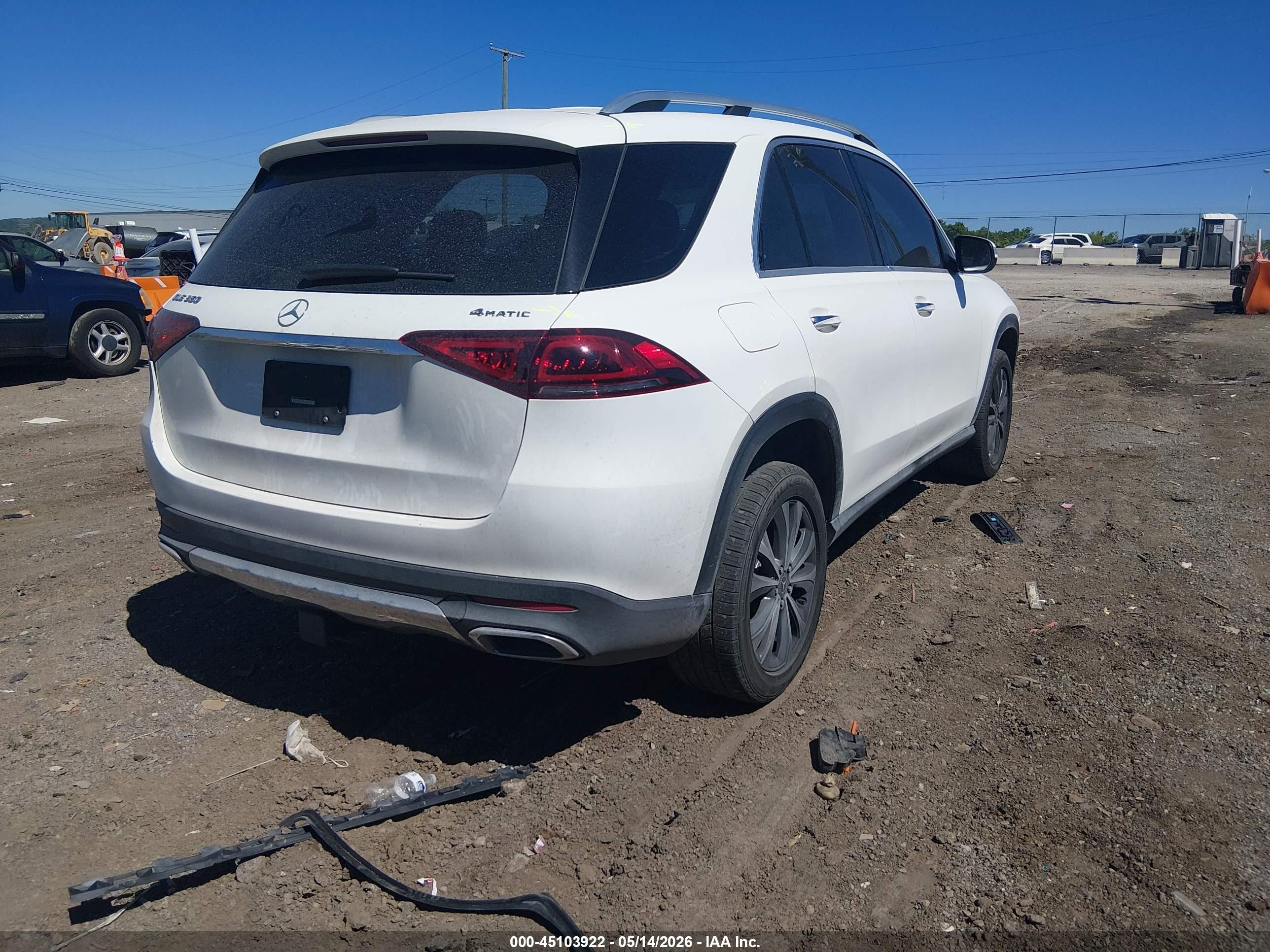 2020 Mercedes-Benz GLE-Class VIN 4JGFB4KB3LA012261 IAAI salvage auction — Side, Clear (Tennessee), sold $16,950 on 2026-07-02 (photo 4)