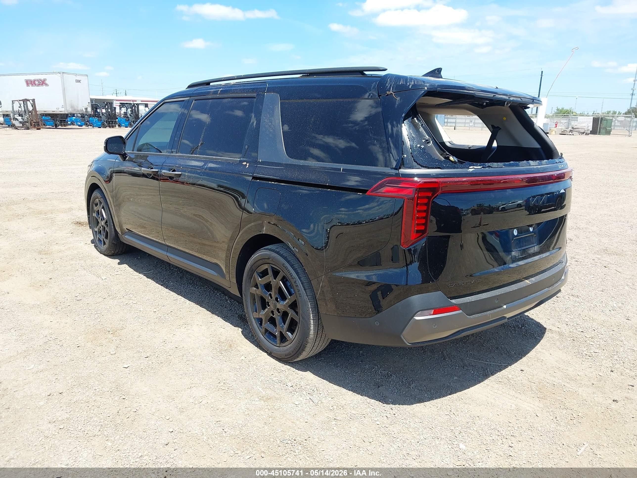 2026 Kia Carnival VIN KNDNE5K30T6580153 IAAI salvage auction — Unknown, Original (Texas), sold $14,100 on 2026-08-12 (photo 3)