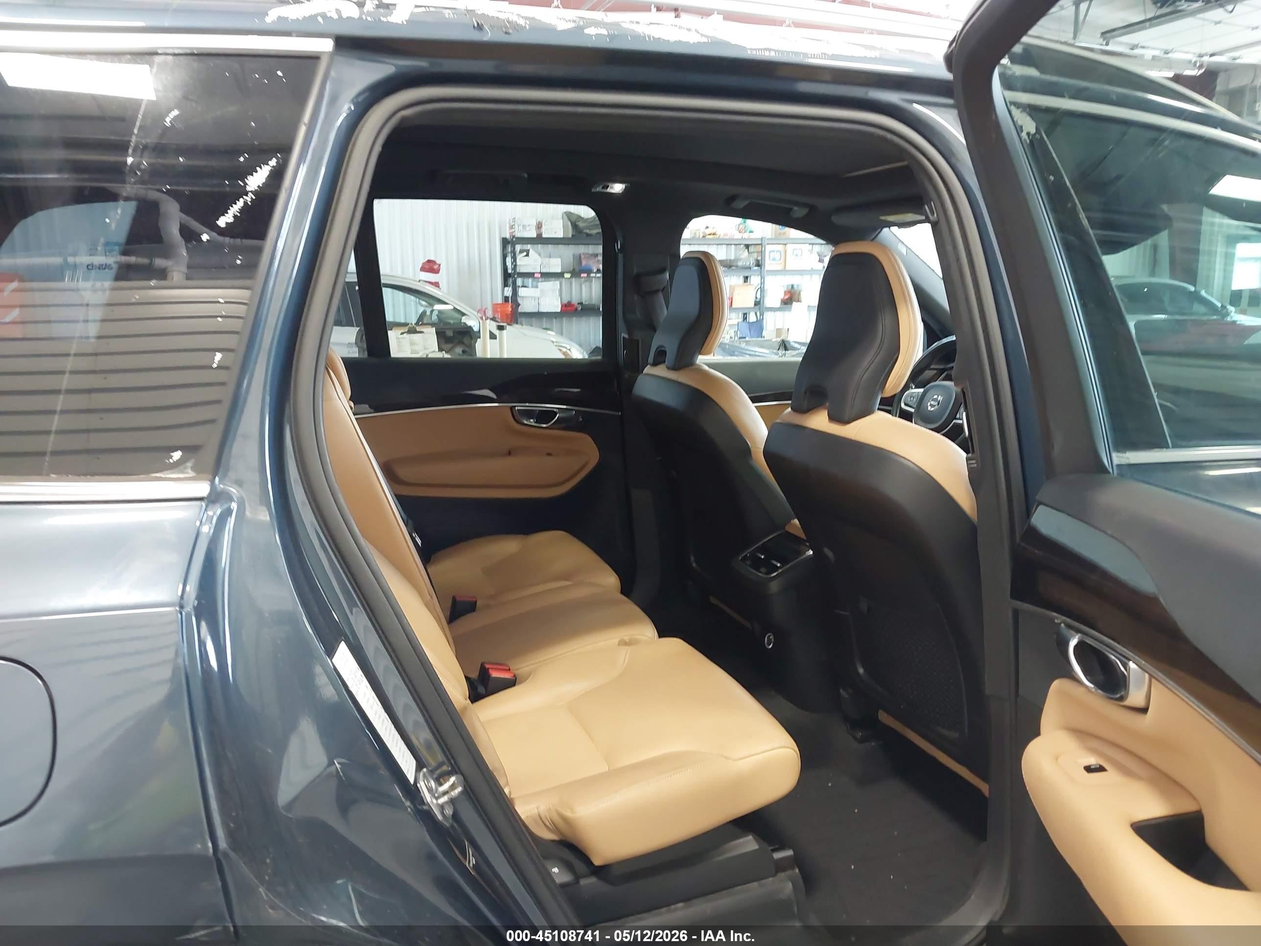 2019 Volvo Xc90 VIN YV4A22PK3K1416524 IAAI salvage auction — Side, Salvage (Colorado), sold $7,100 on 2026-09-07 (photo 8)