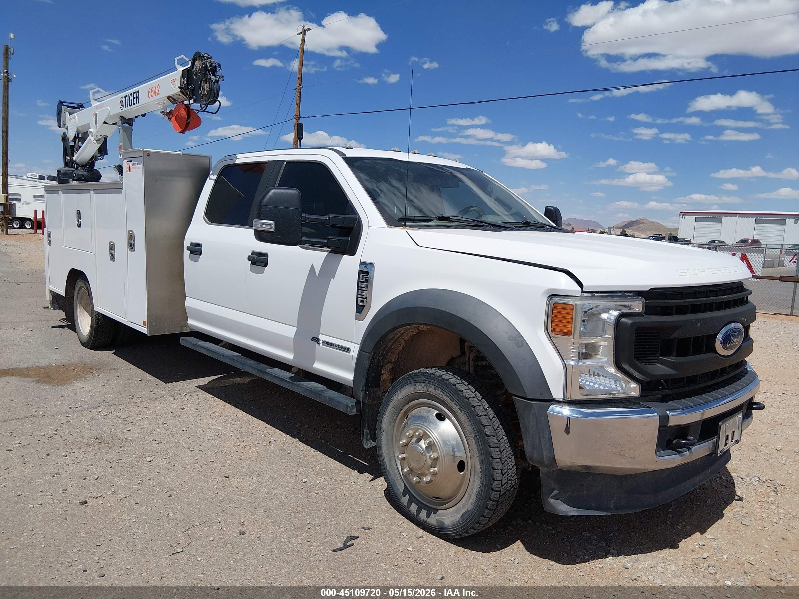 2020 Ford F-550 Chassis VIN 1FD0W5HT9LED41961 — IAAI salvage auction photo