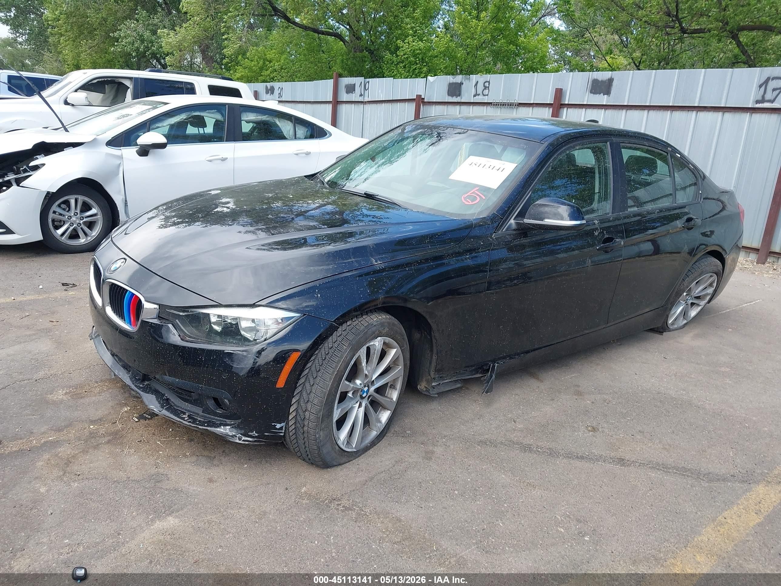2017 BMW 3er VIN WBA8E1G5XHNU12935 IAAI salvage auction — Suspension, Salvage (Utah), sold $375 on 2026-09-03 (photo 2)