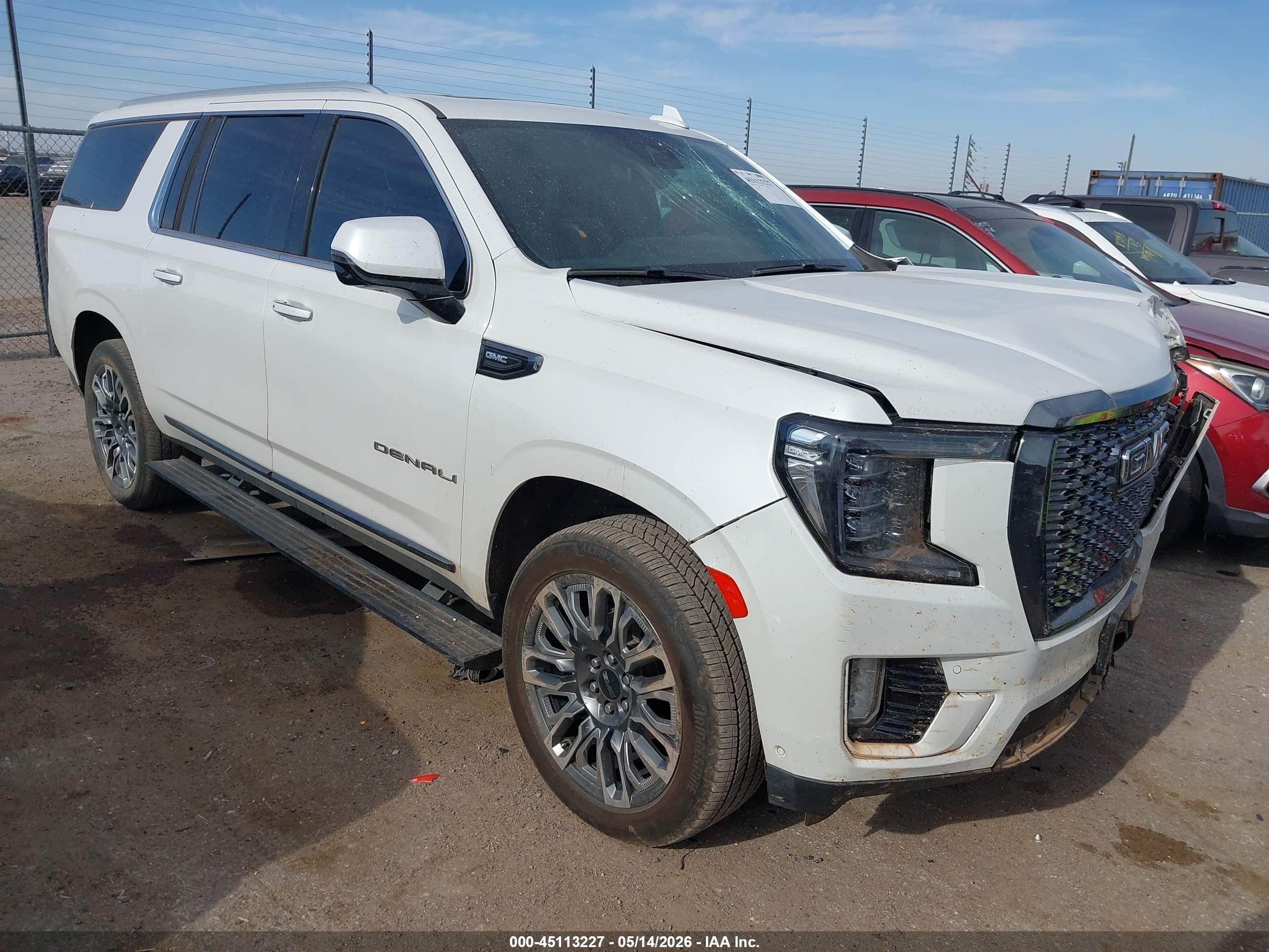 2023 GMC Yukon XL VIN 1GKS2KKLXPR265587 — IAAI salvage auction photo