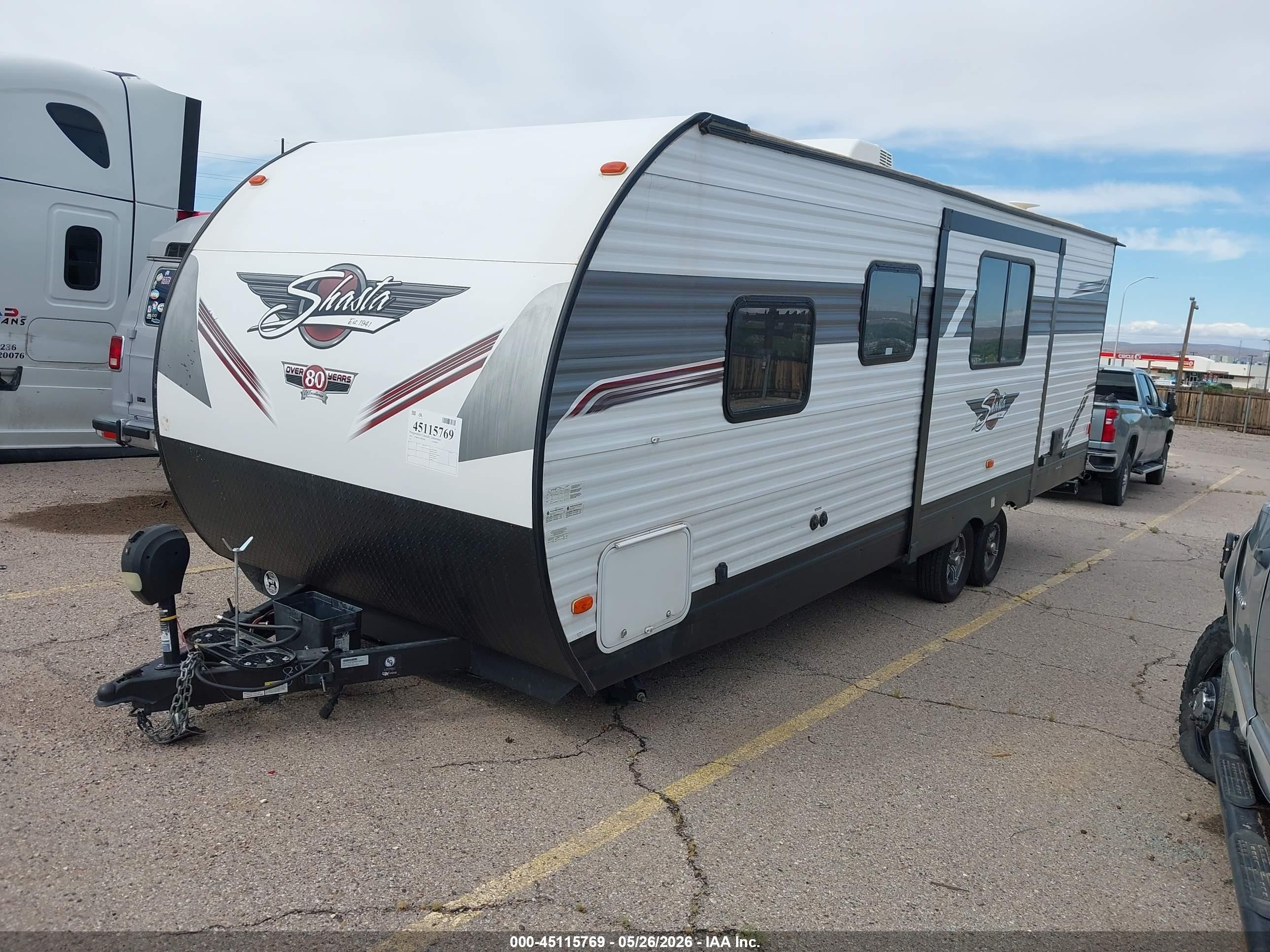 2022 Forest River Shasta VIN 5ZT2SSPB9NE018897 IAAI salvage auction — Side, Salvage (New Mexico), sold $3,950 on 2026-09-20 (photo 2)