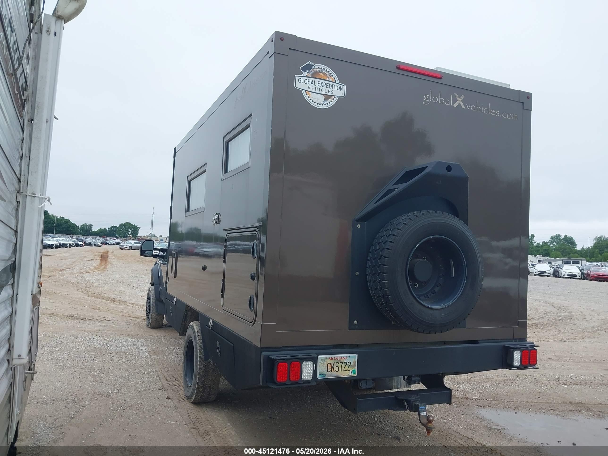 2017 Ford F-550 chassis VIN 1FD0X5HT6HEC11219 IAAI salvage auction — Side, Clear (Montana), sold $64,650 on 2026-07-06 (photo 3)