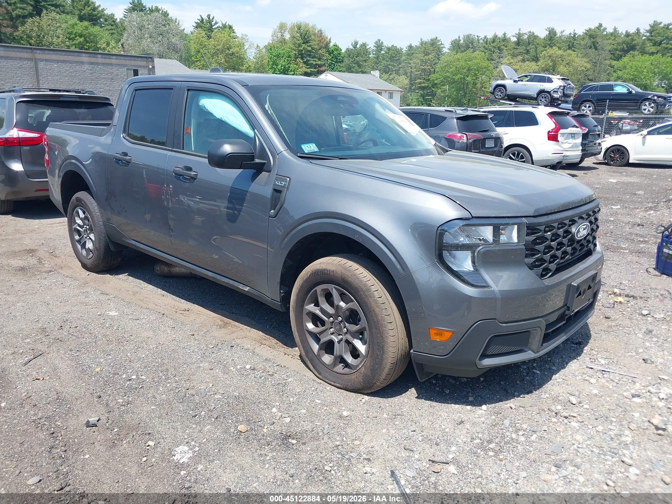 2025 Ford Maverick VIN 3FTTW8JA9SRA45829 — IAAI salvage auction photo