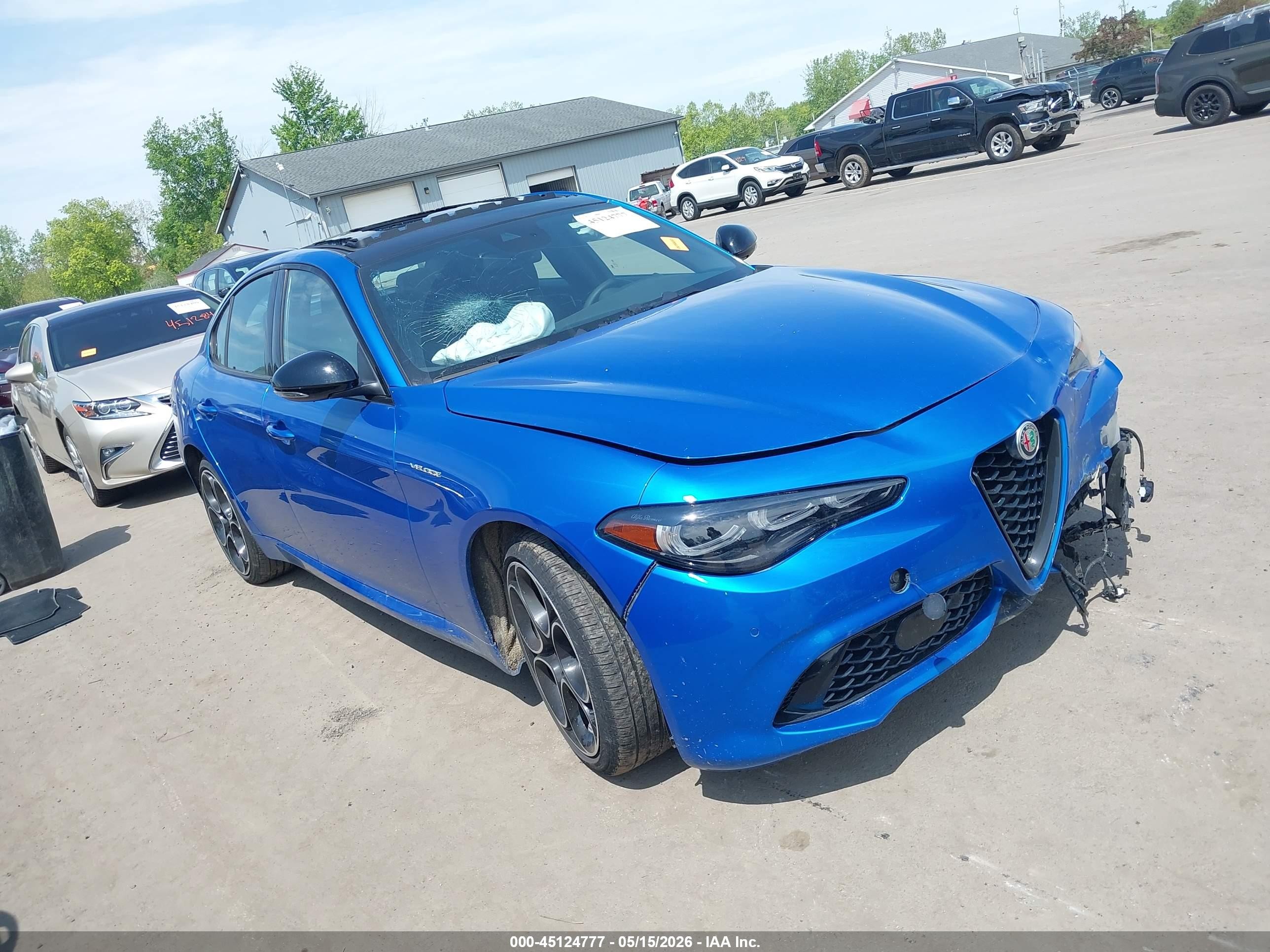 2024 Alfa Romeo Giulia VIN ZARFANBN6R7680168 — IAAI salvage auction photo