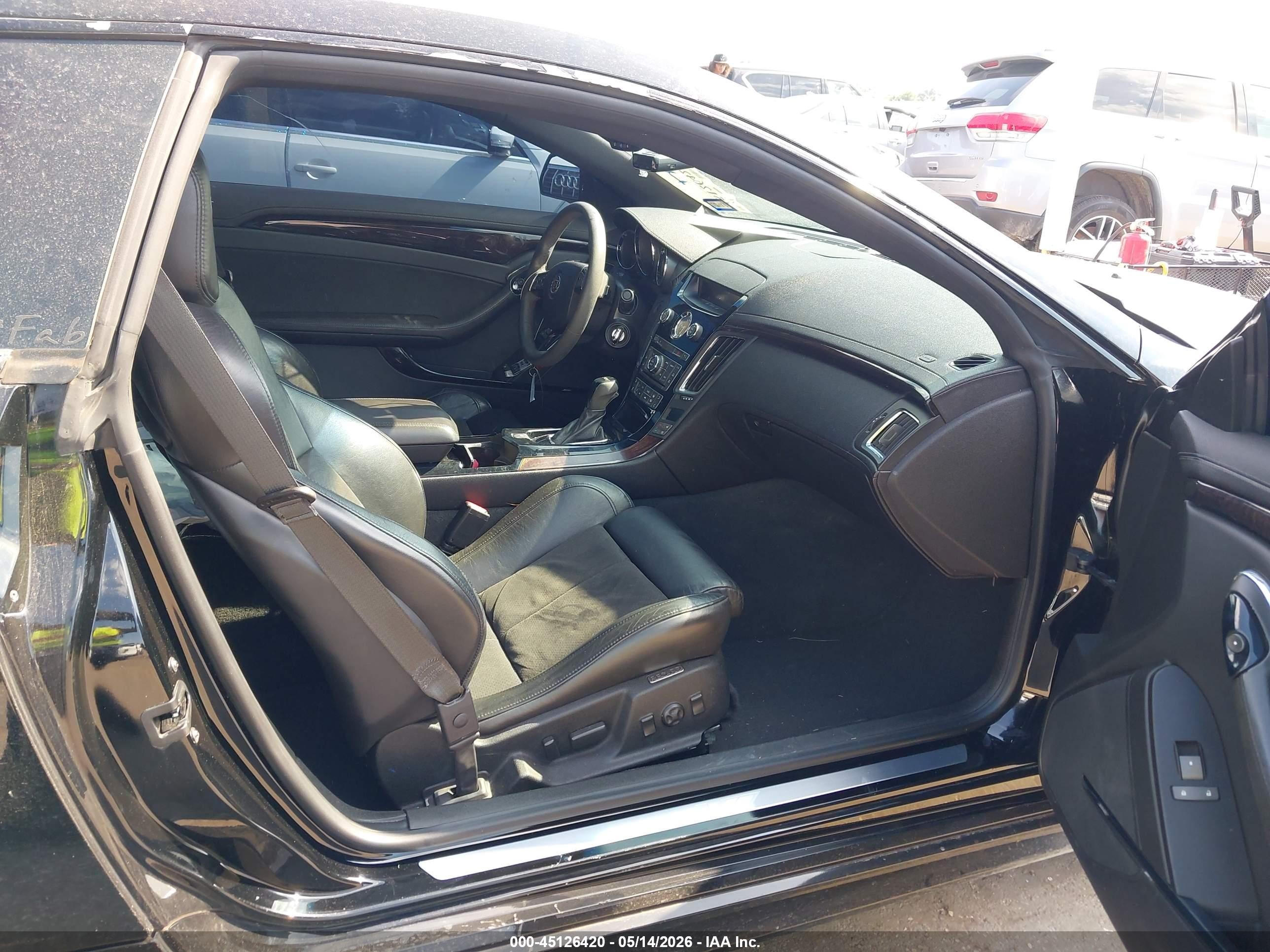 2011 Cadillac Cts-v VIN 1G6DV1EP4B0121022 IAAI salvage auction — Side, Original (Texas), sold $16,100 on 2026-09-02 (photo 5)