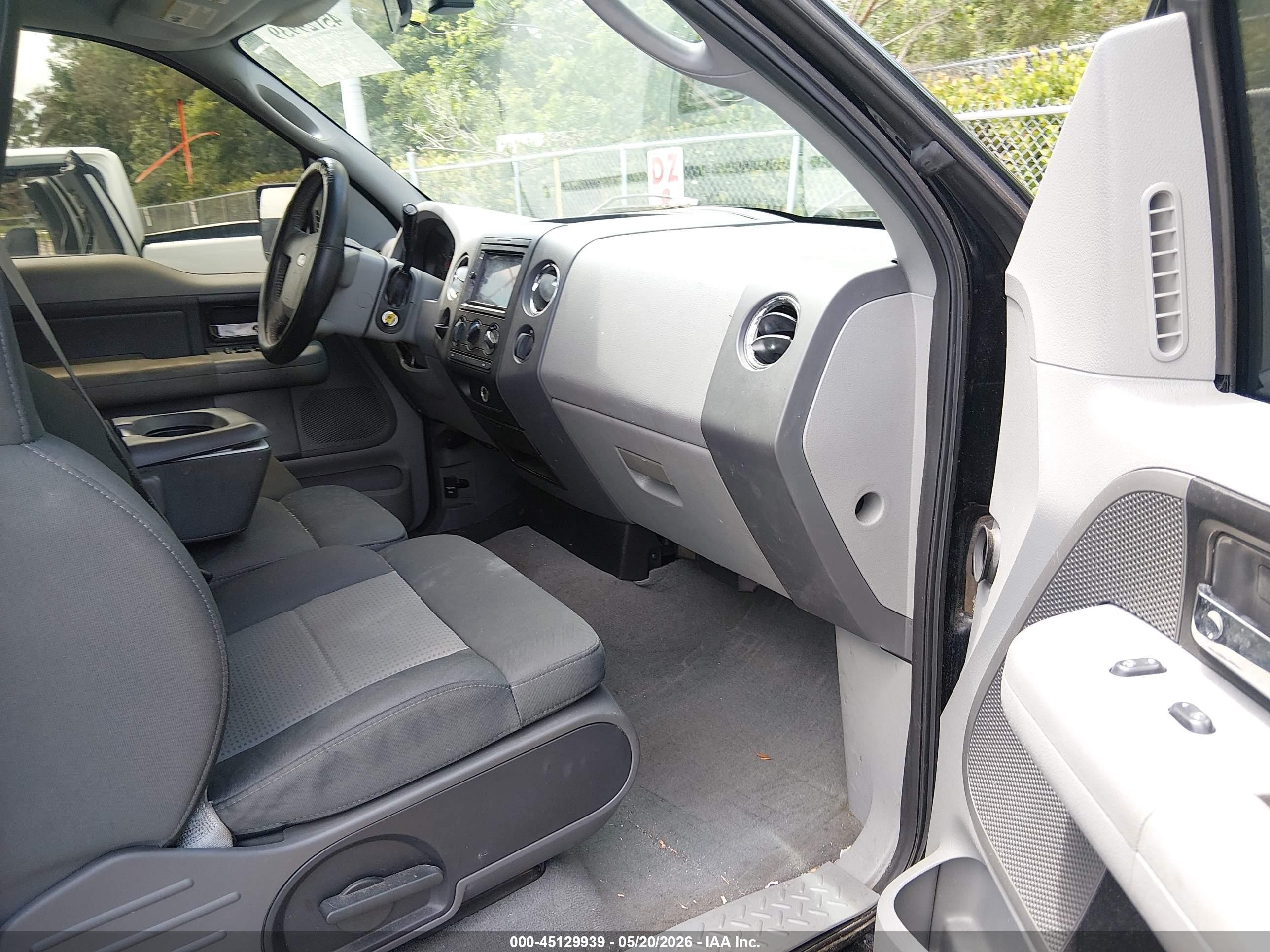 2008 Ford F-150 VIN 1FTRX12W88FC16777 IAAI salvage auction — Unknown, Rebuildable (Florida), sold $1,250 on 2026-07-09 (photo 5)