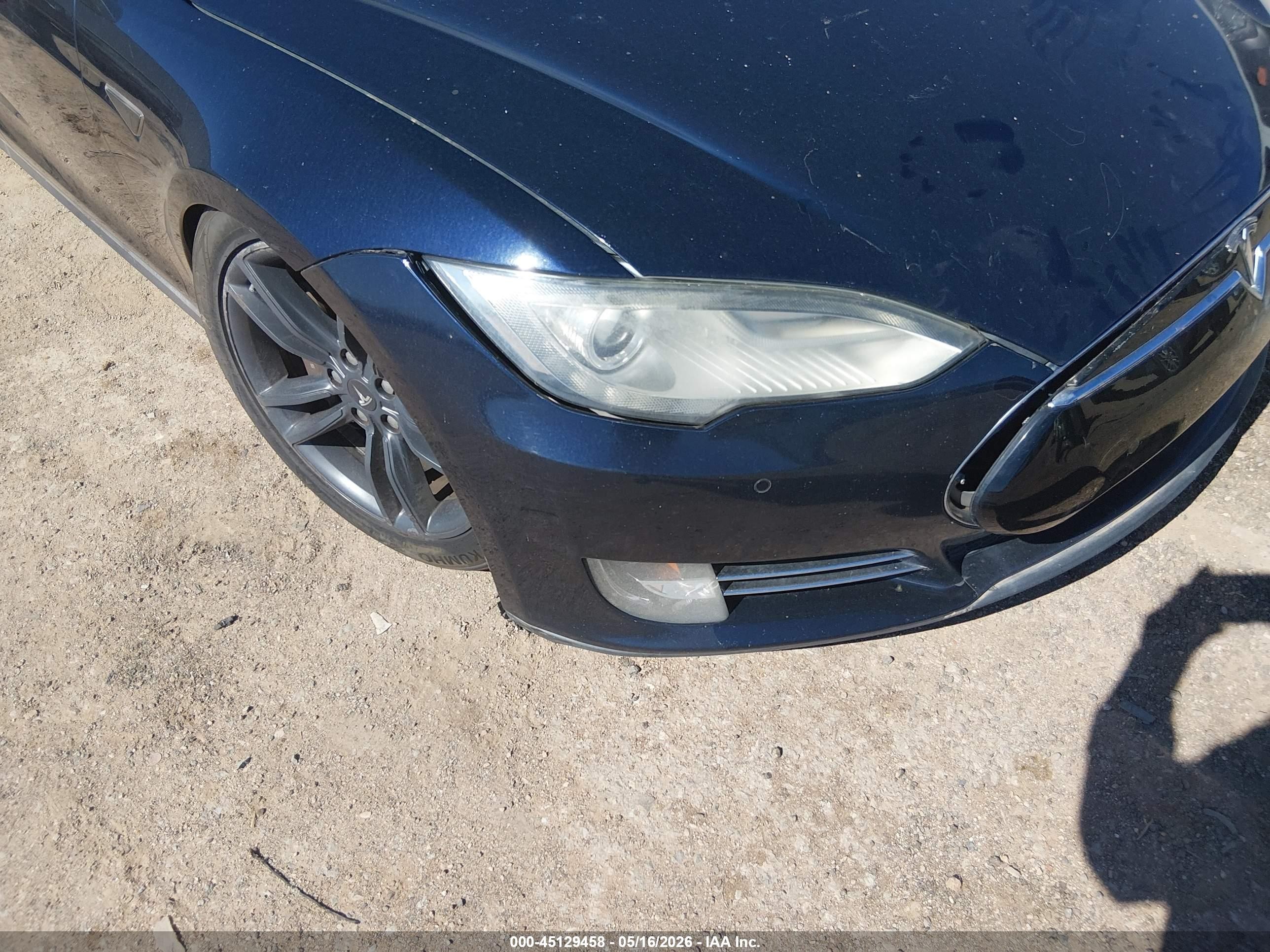 2014 Tesla Model S VIN 5YJSA1H19EFP38722 IAAI salvage auction — Front End, Clear (Montana), sold $2,250 on 2026-07-09 (photo 6)