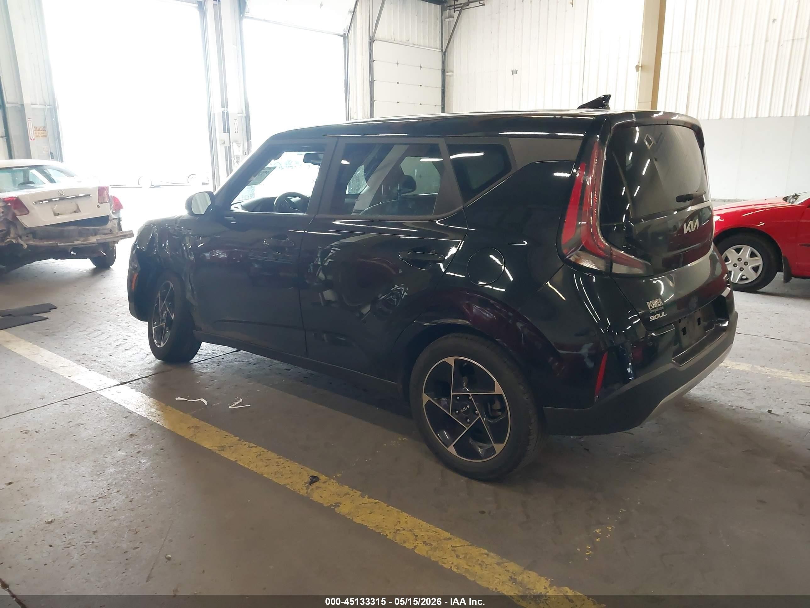 2023 Kia Soul VIN KNDJ33AU3P7865643 IAAI salvage auction — Unknown, Salvage (Oregon), sold $2,250 on 2026-07-02 (photo 3)