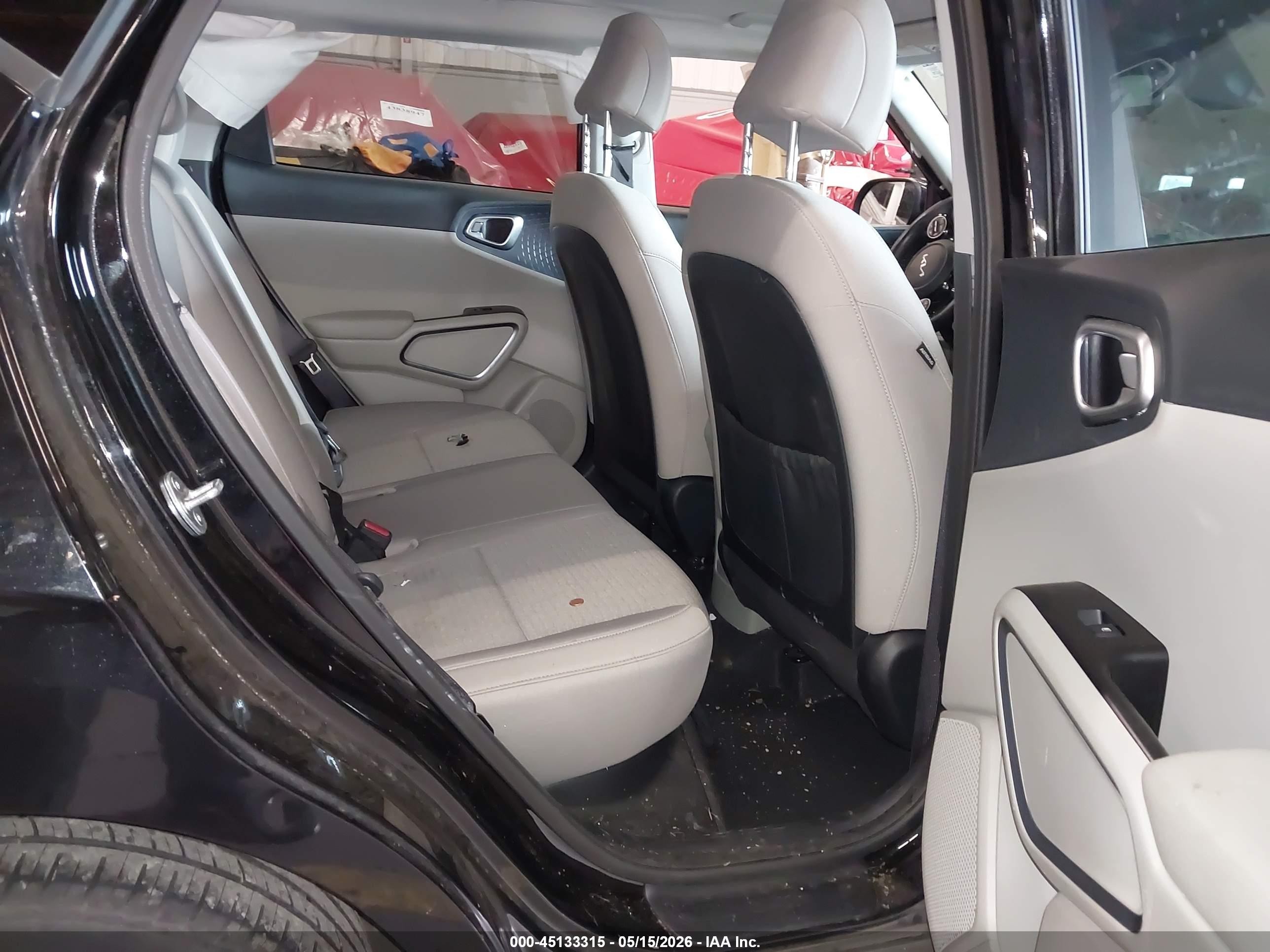 2023 Kia Soul VIN KNDJ33AU3P7865643 IAAI salvage auction — Unknown, Salvage (Oregon), sold $2,250 on 2026-07-02 (photo 8)
