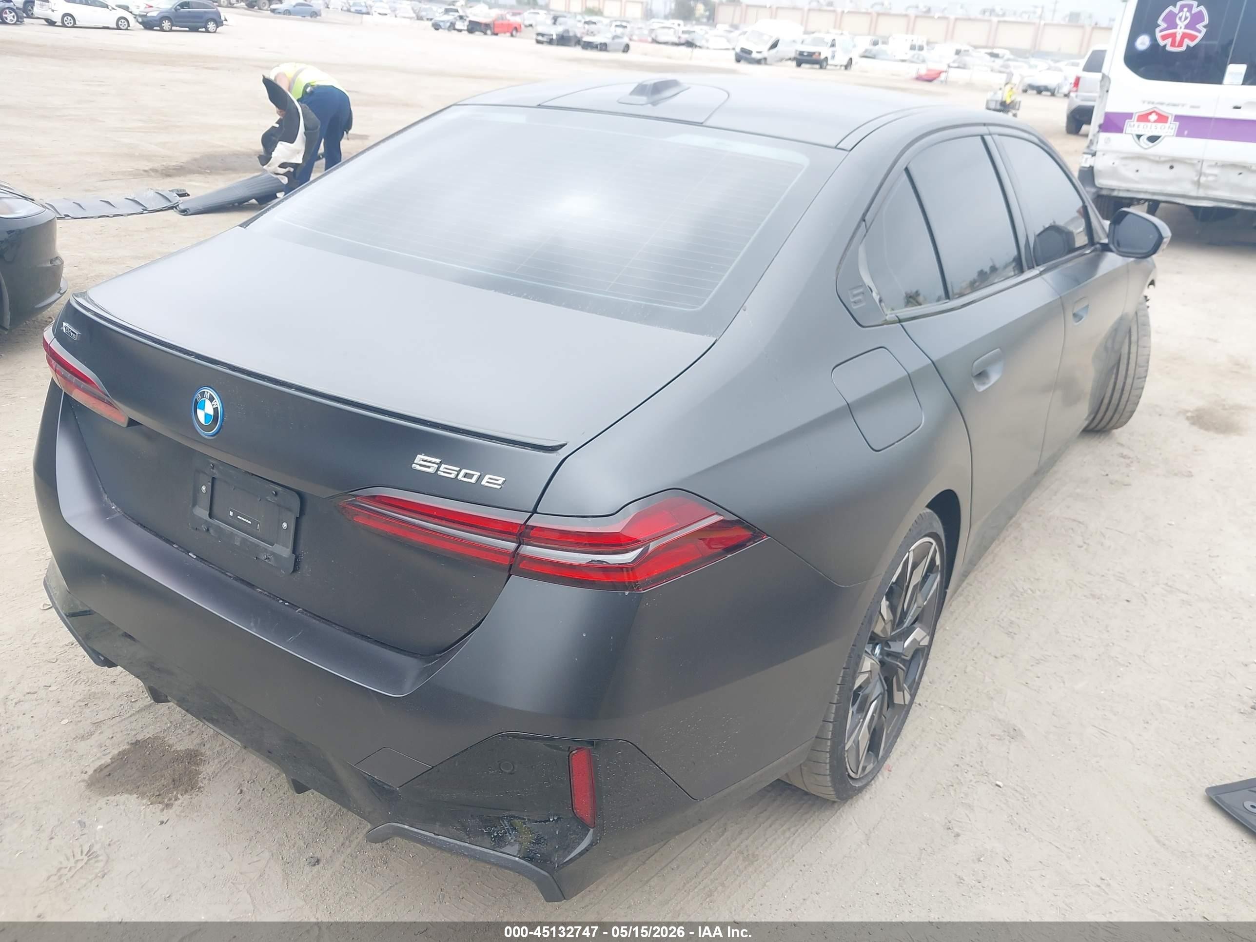 2026 BMW 5 Series VIN WBA13FK0XTCV83169 IAAI salvage auction — Front End, Salvage (California), sold $39,500 on 2026-08-10 (photo 4)