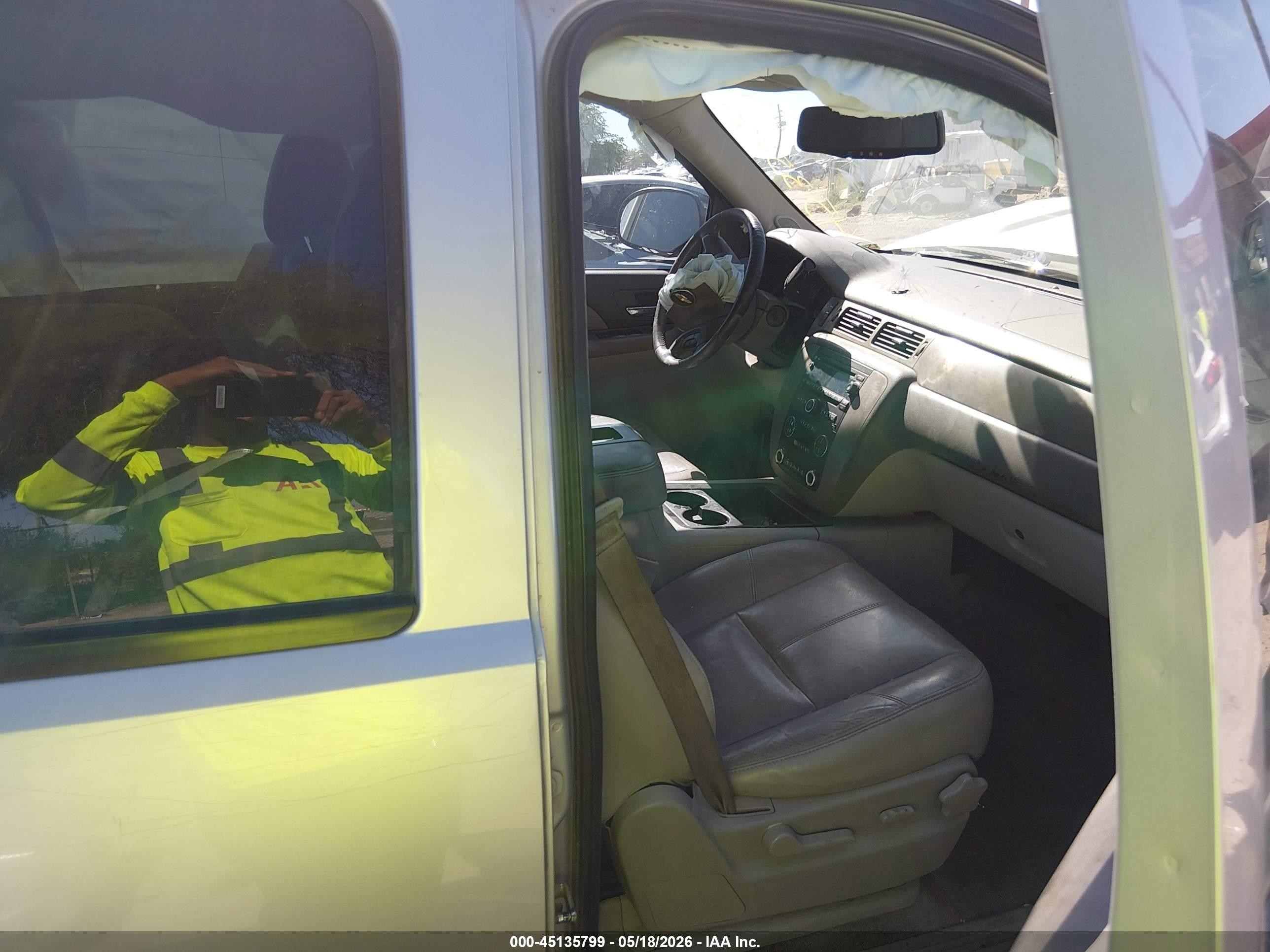 2013 Chevrolet Tahoe VIN 1GNSKBE07DR200468 IAAI salvage auction — Front End, Salvage (Arizona), sold $825 on 2026-07-02 (photo 5)